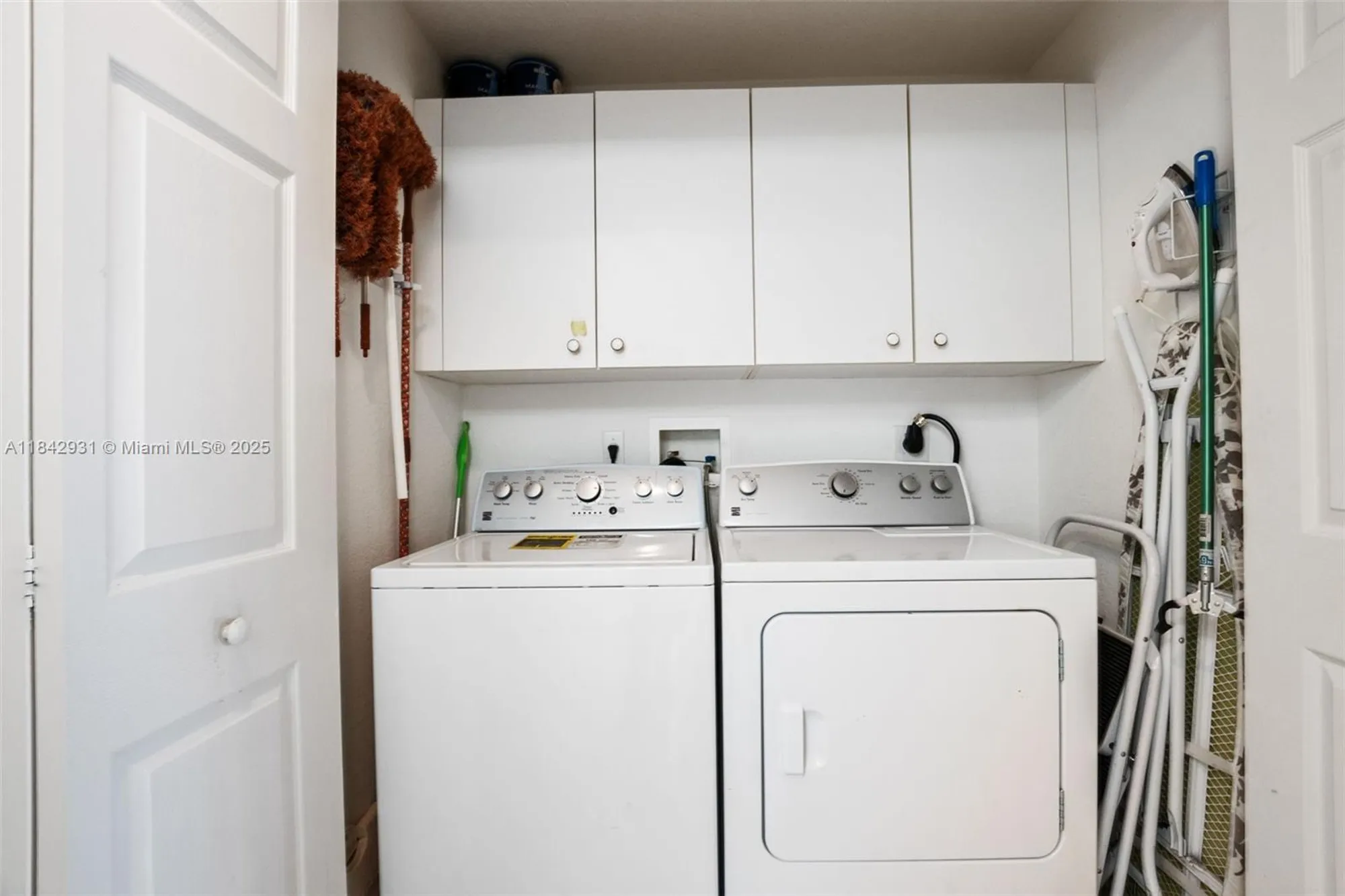 Property Slideshow image 21 of 26 | 7623 southampton ter 204, Tamarac, FL, 33321