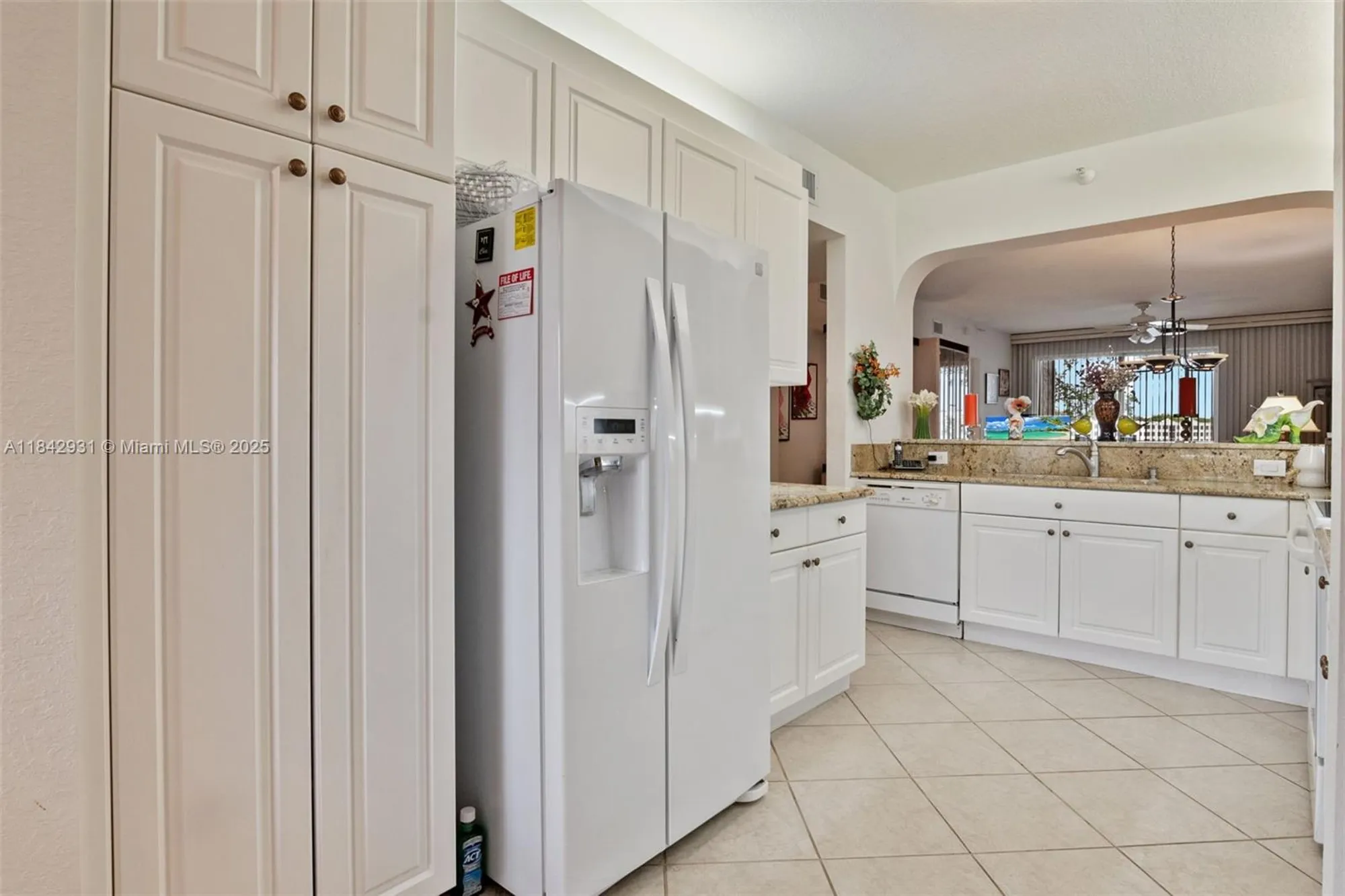 Property Slideshow image 7 of 26 | 7623 southampton ter 204, Tamarac, FL, 33321