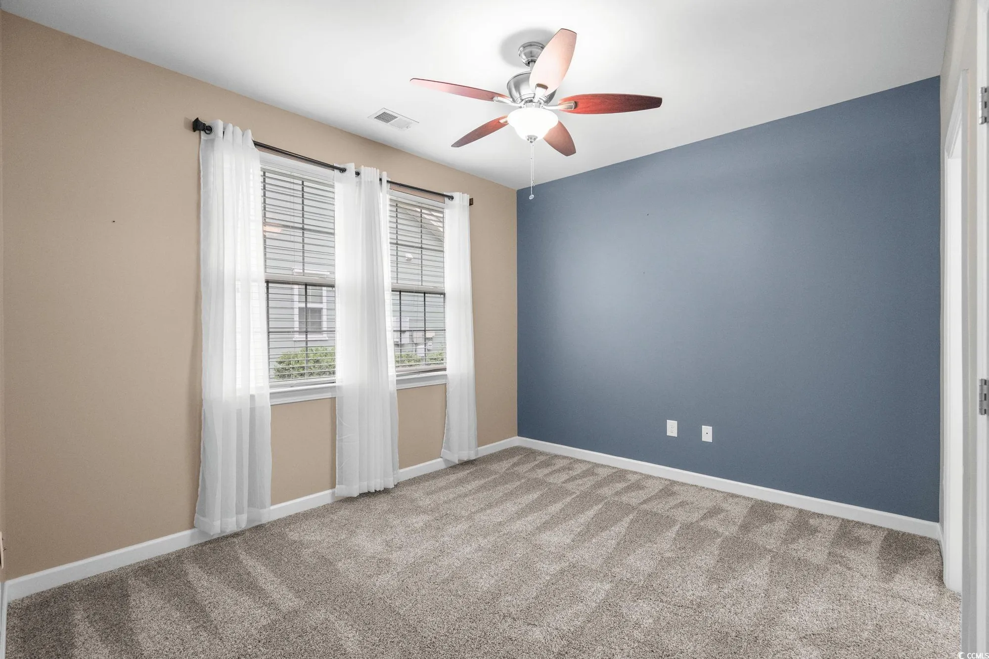 Property Slideshow image 25 of 40 | 1590 legacy loop, Myrtle Beach, SC, 29577