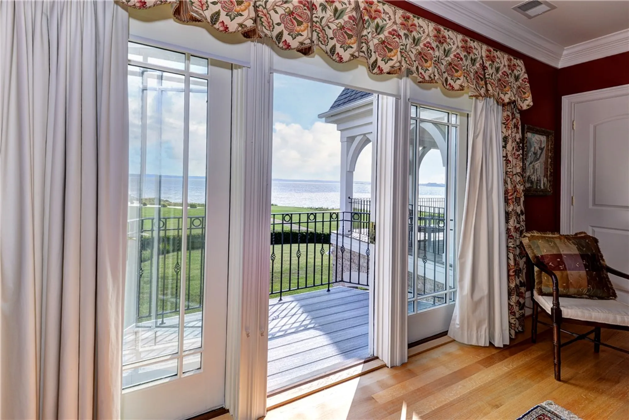 Property Slideshow image 30 of 50 | 2925 barrets pointe rd, Williamsburg, VA, 23185