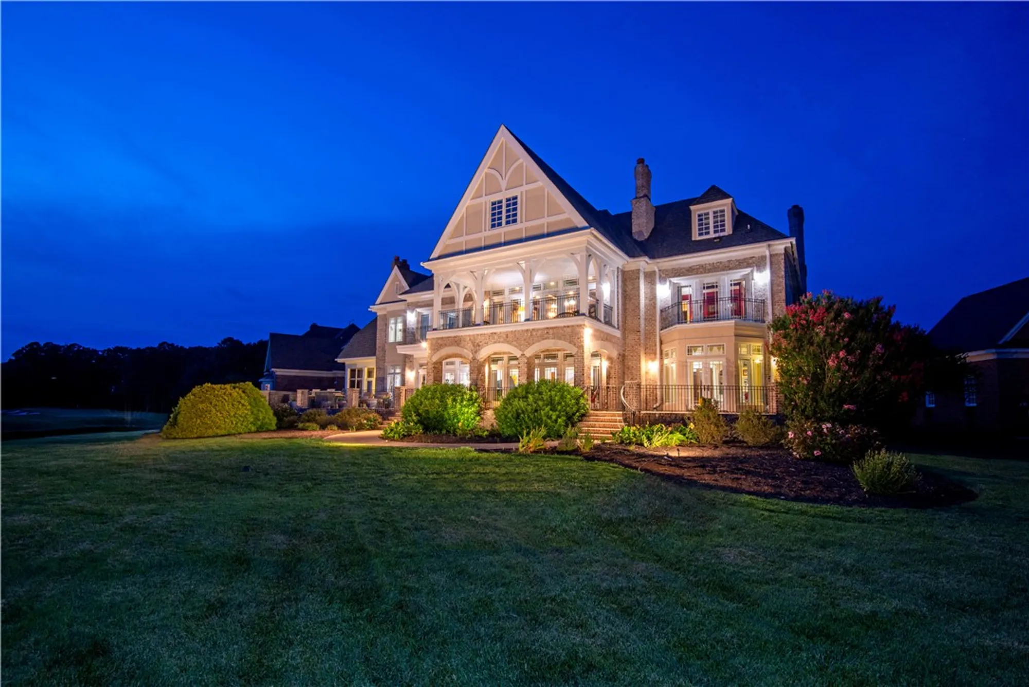 Property Slideshow image 5 of 50 | 2925 barrets pointe rd, Williamsburg, VA, 23185