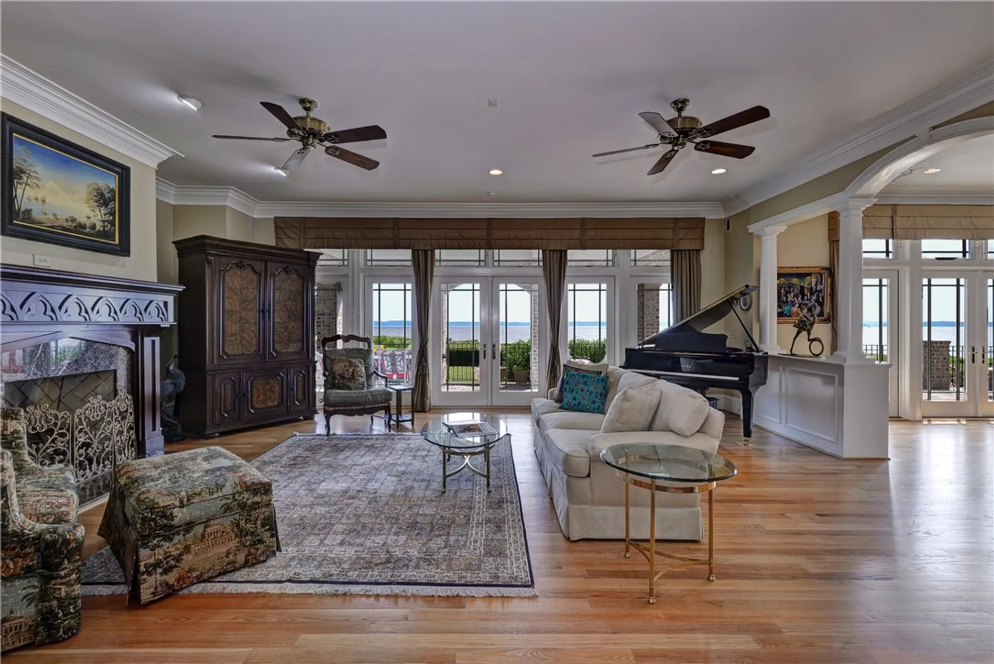 Property Slideshow image 6 of 50 | 2925 barrets pointe rd, Williamsburg, VA, 23185