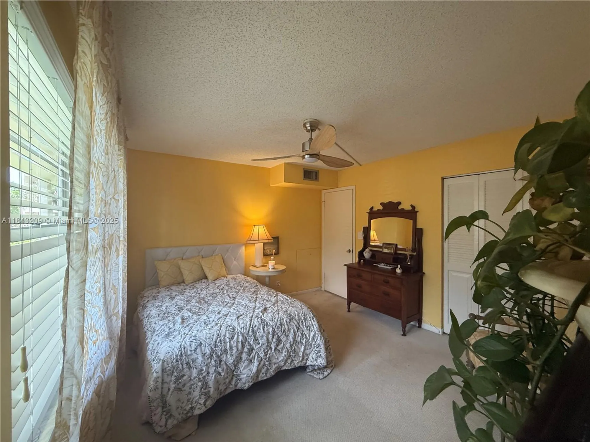 Property Slideshow image 14 of 58 | 2403 antigua cir k1, Coconut Creek, FL, 33066