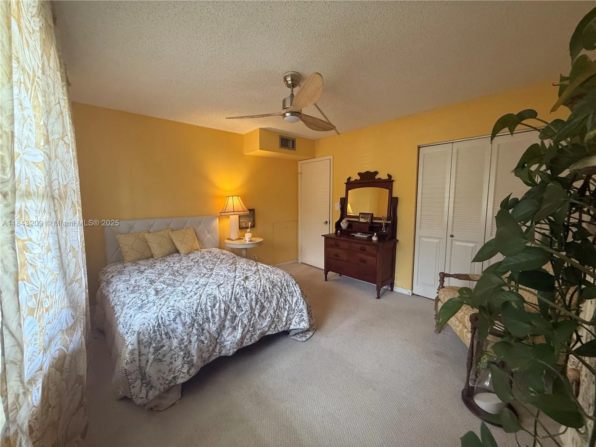 Property Slideshow image 13 of 58 | 2403 antigua cir k1, Coconut Creek, FL, 33066