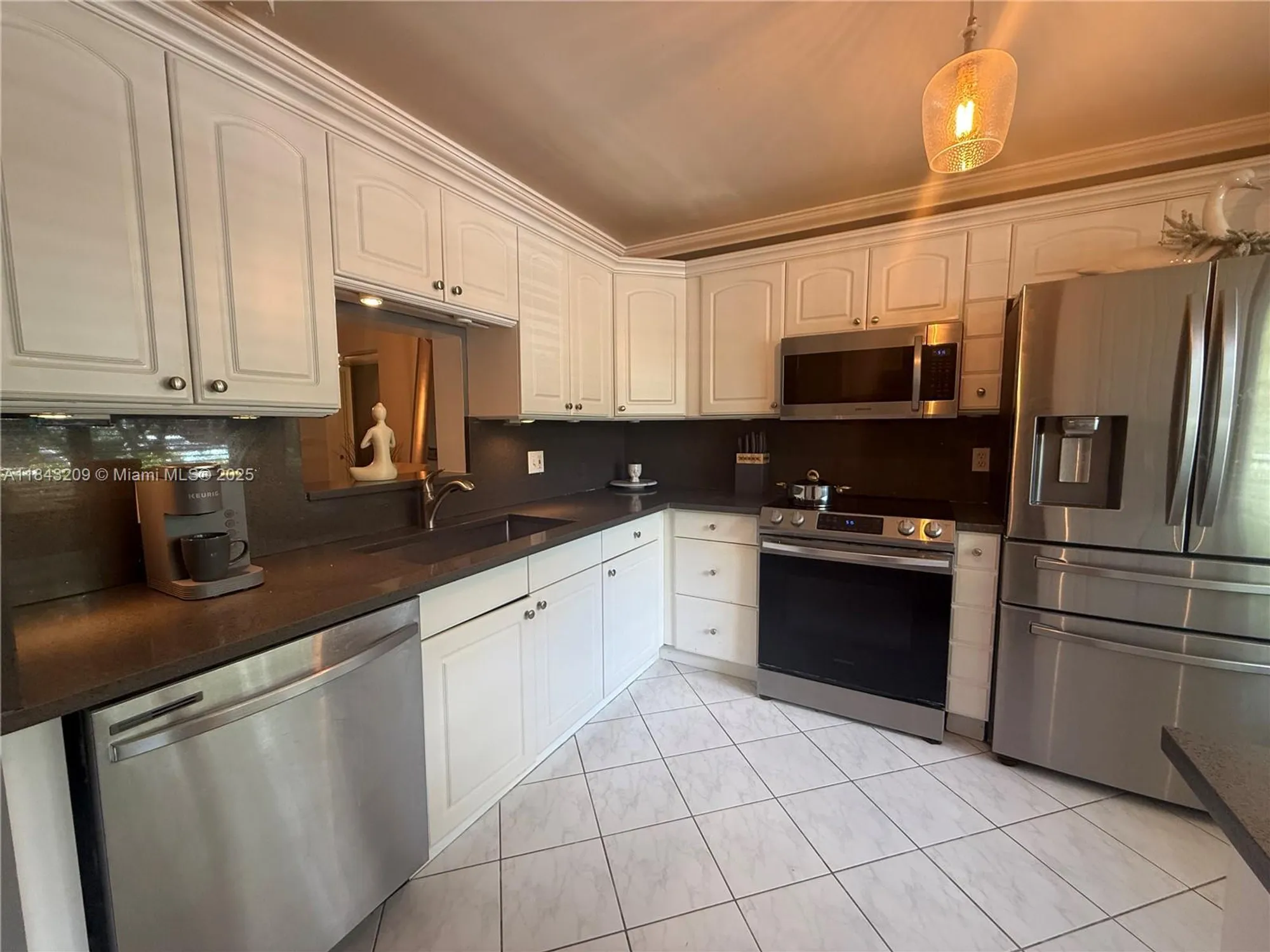 Property Slideshow image 50 of 58 | 2403 antigua cir k1, Coconut Creek, FL, 33066