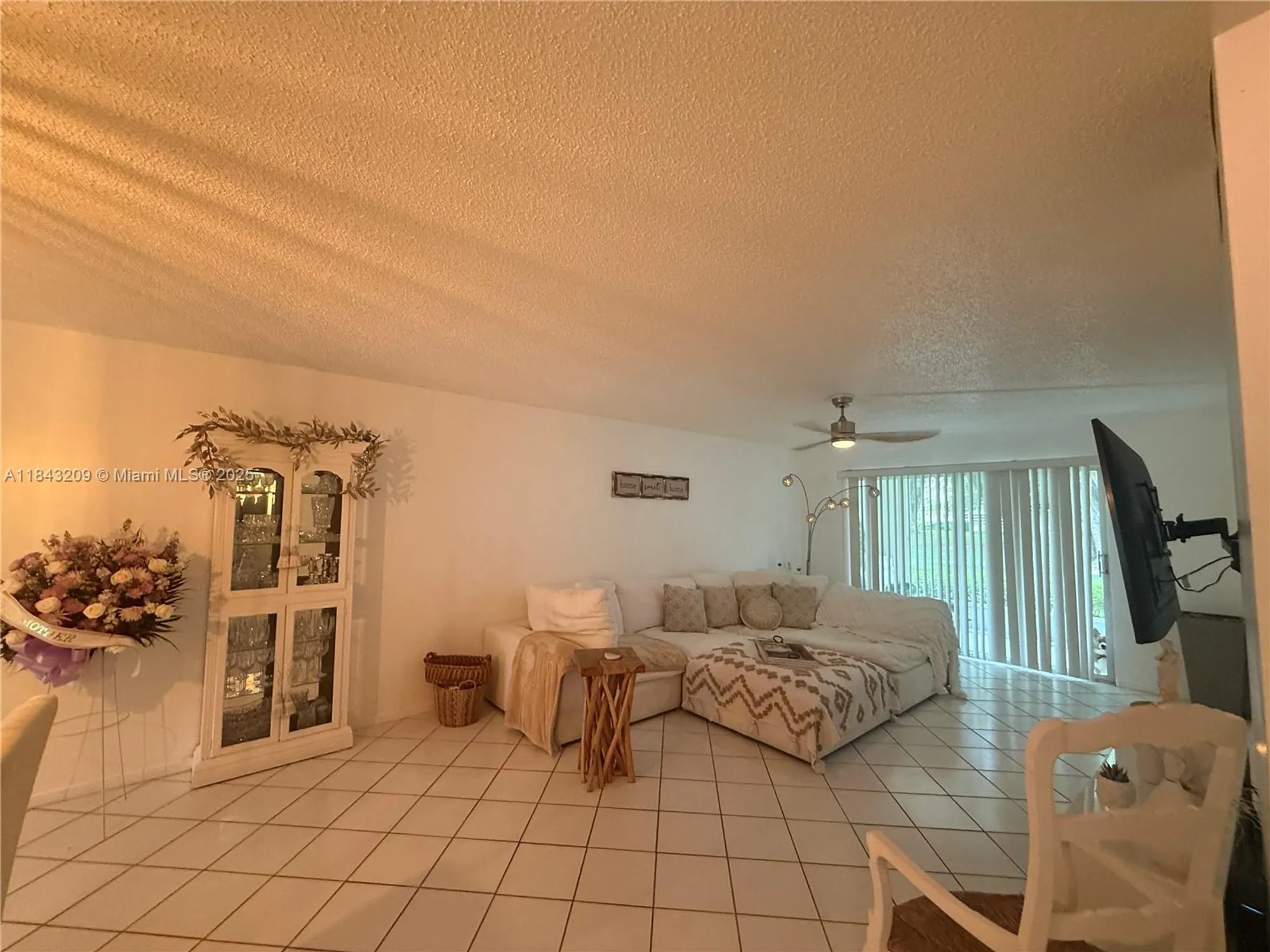 Property Slideshow image 6 of 58 | 2403 antigua cir k1, Coconut Creek, FL, 33066