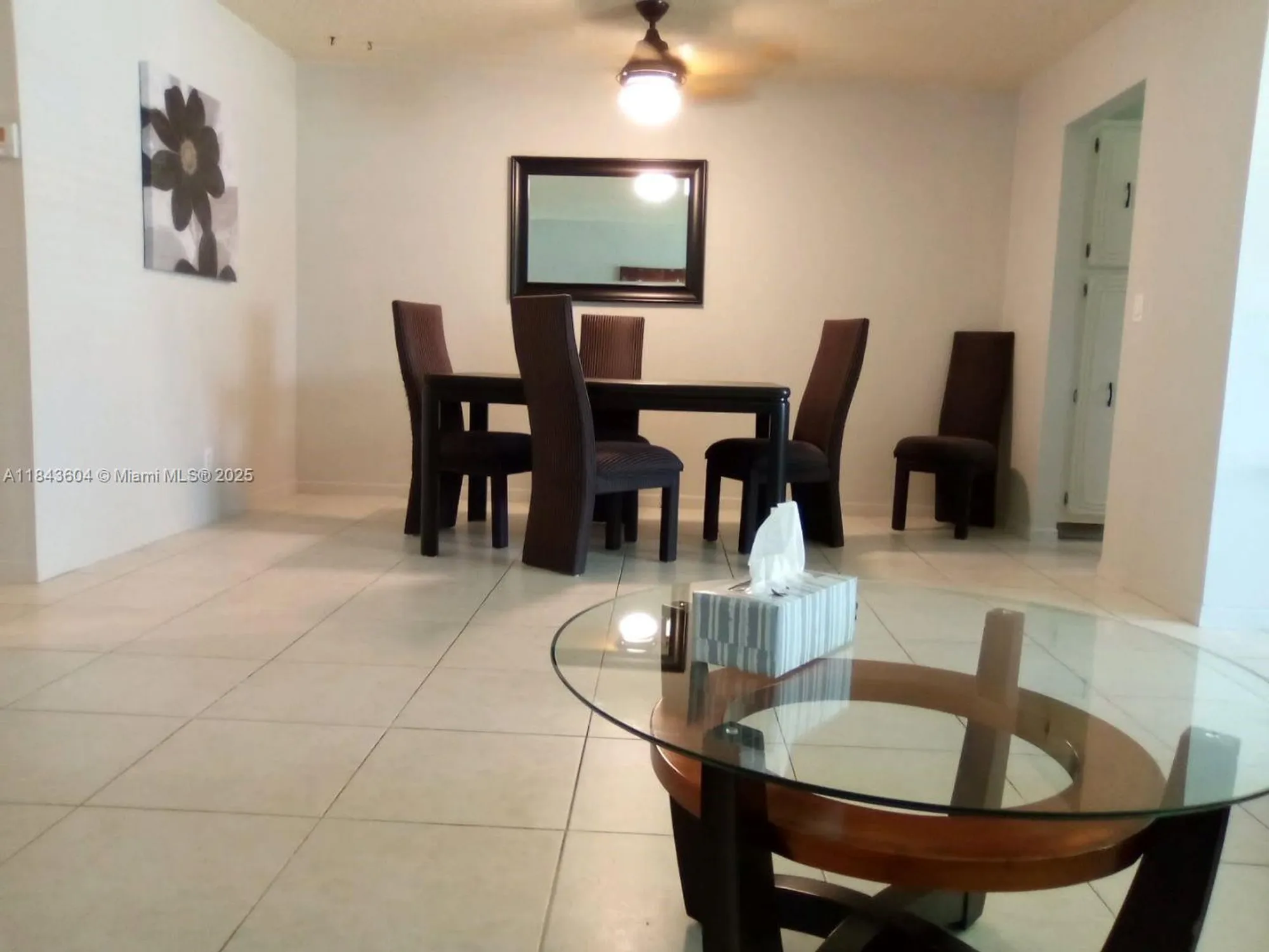 Property Slideshow image 9 of 12 | 1050 north dr b, Delray Beach, FL, 33445
