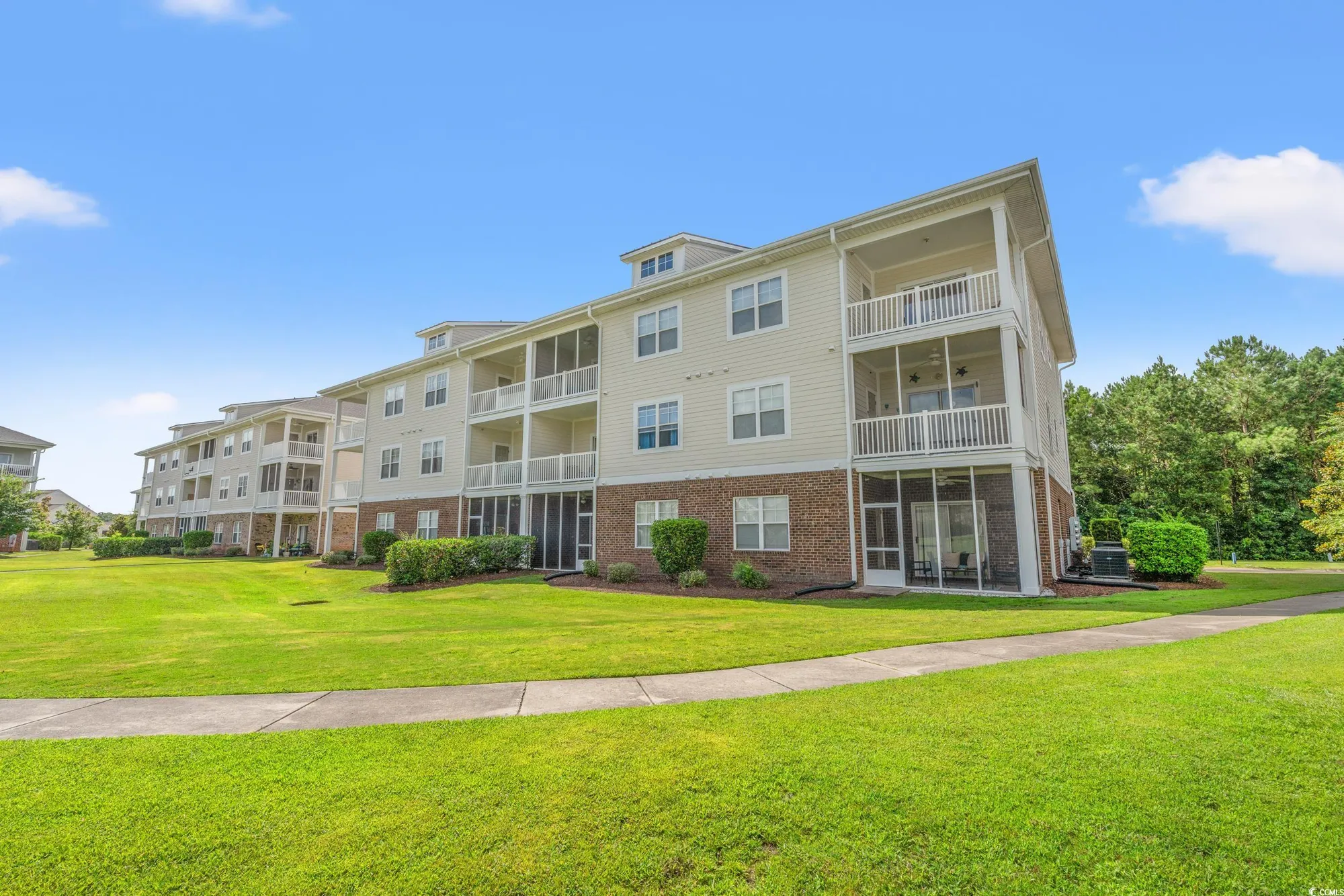 Property Slideshow image 22 of 35 | 604 heathrow dr 1105, Myrtle Beach, SC, 29579
