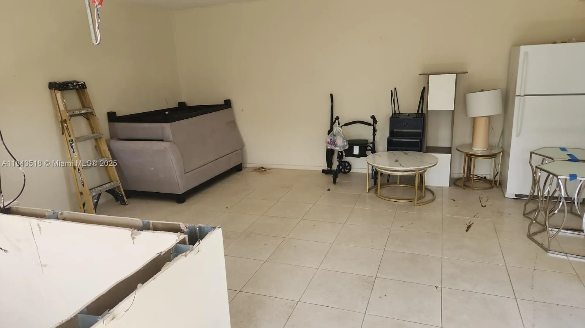 Property Slideshow image 5 of 17 | 206 suffolk e unit e, Boca Raton, FL, 33434