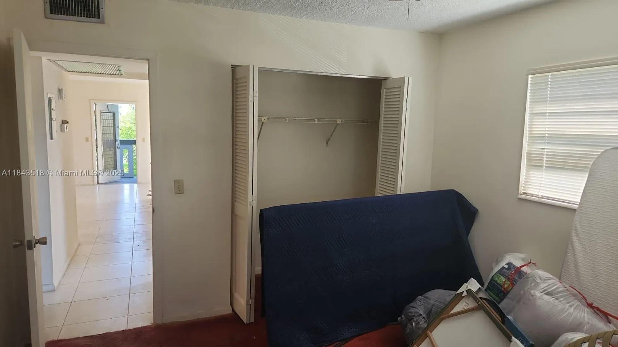 Property Slideshow image 8 of 17 | 206 suffolk e unit e, Boca Raton, FL, 33434