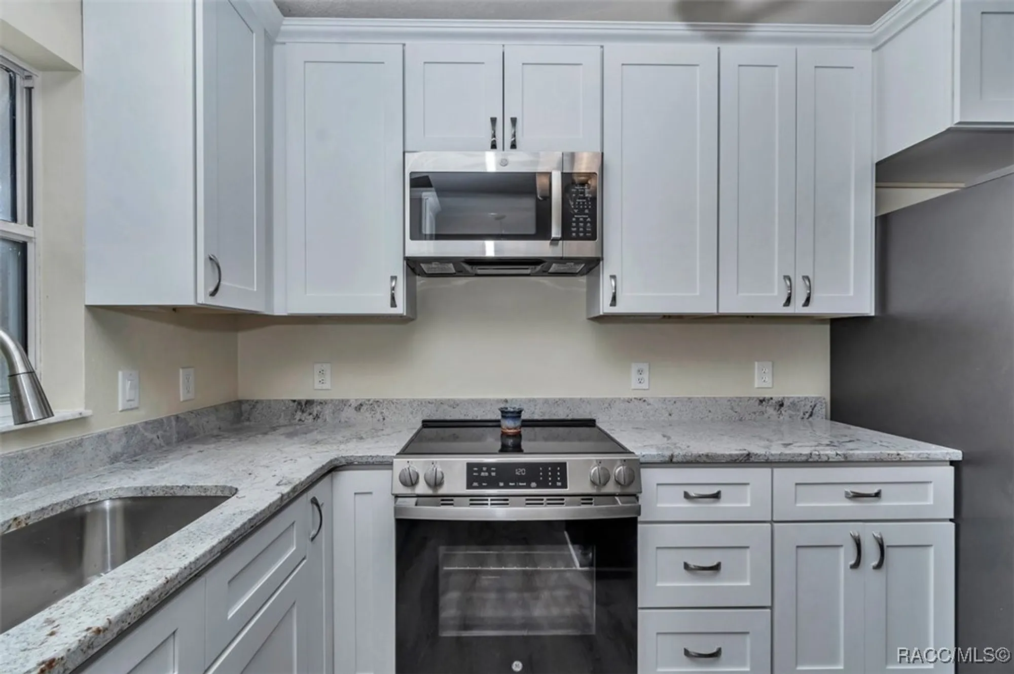 Property Slideshow image 18 of 42 | 3657 e arbor lakes dr, Hernando, FL, 34442