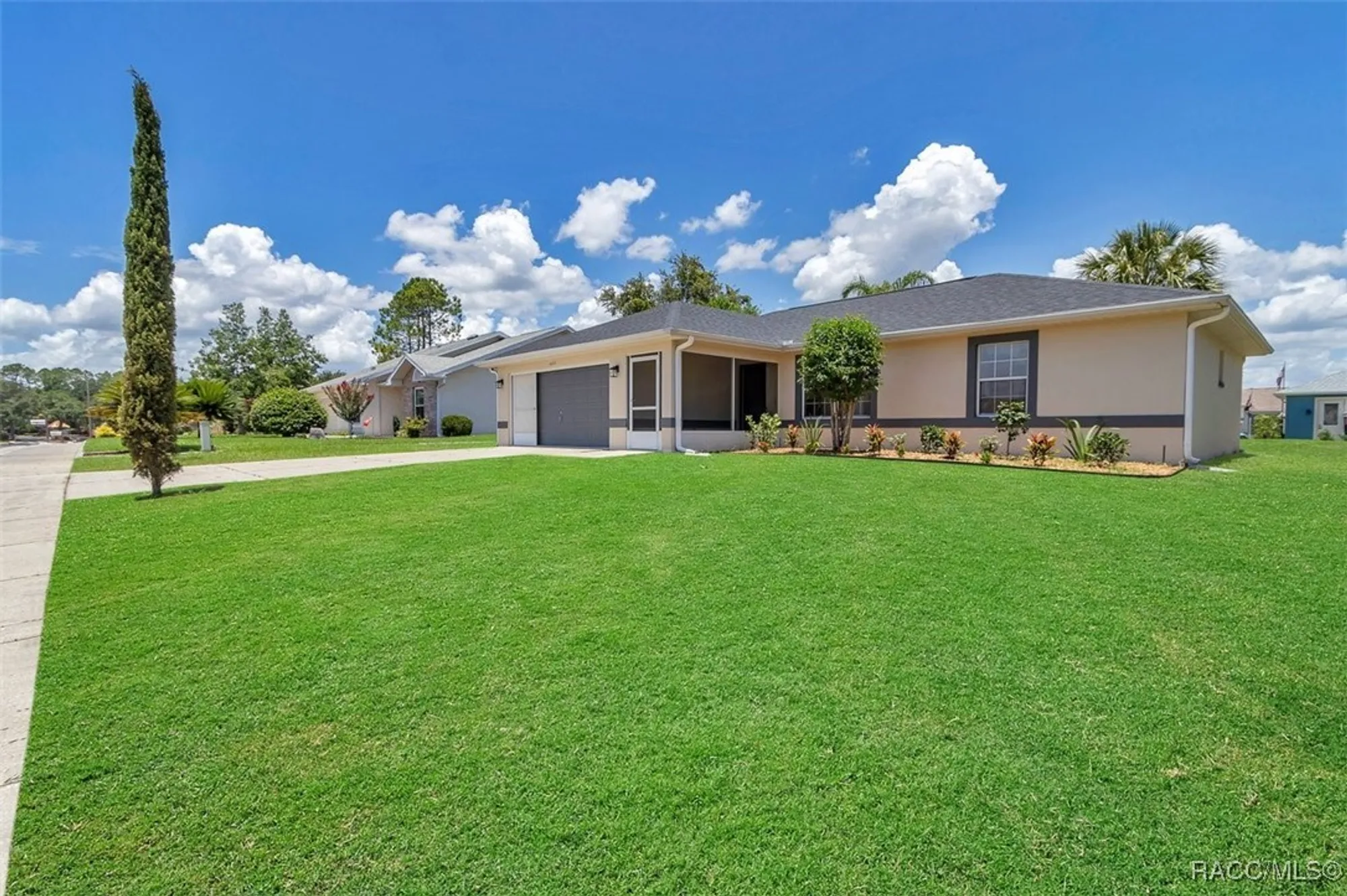 Property Slideshow image 8 of 42 | 3657 e arbor lakes dr, Hernando, FL, 34442