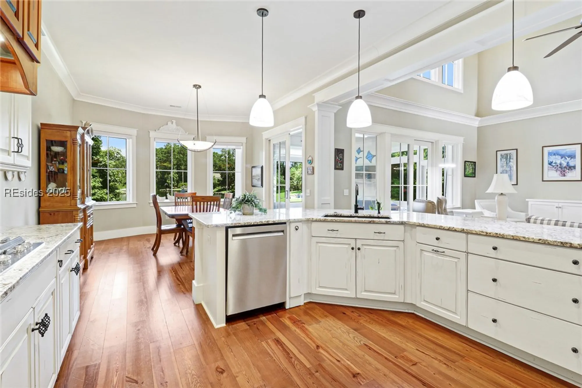 Property Slideshow image 15 of 80 | 208 hampton lake dr, Bluffton, SC, 29910