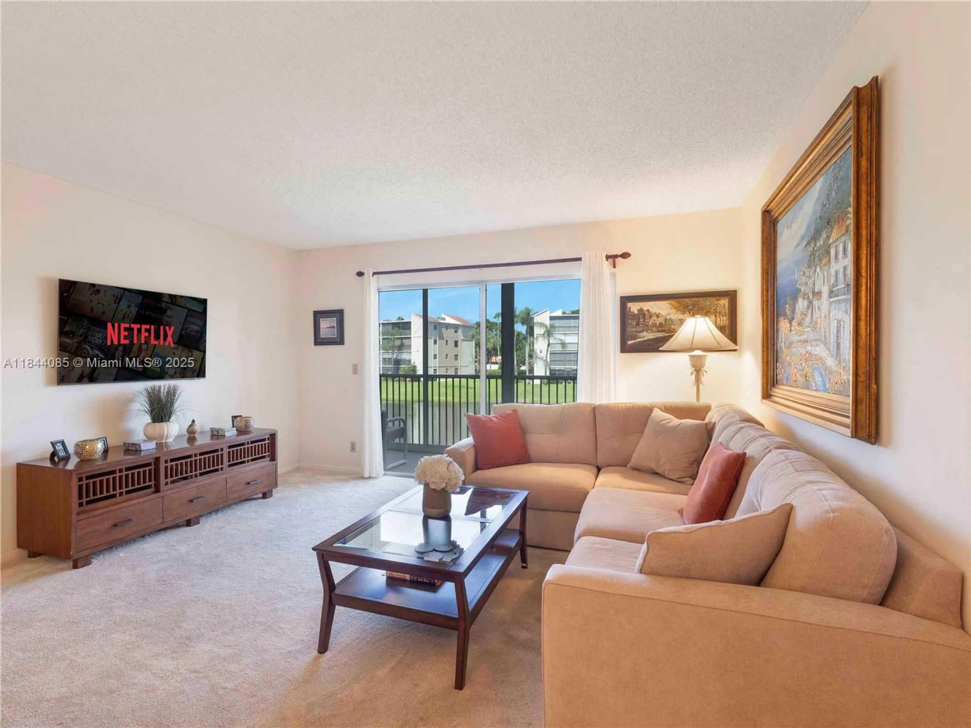 Property Slideshow image 13 of 29 | 14360 strathmore ln apt 203, Delray Beach, FL, 33446