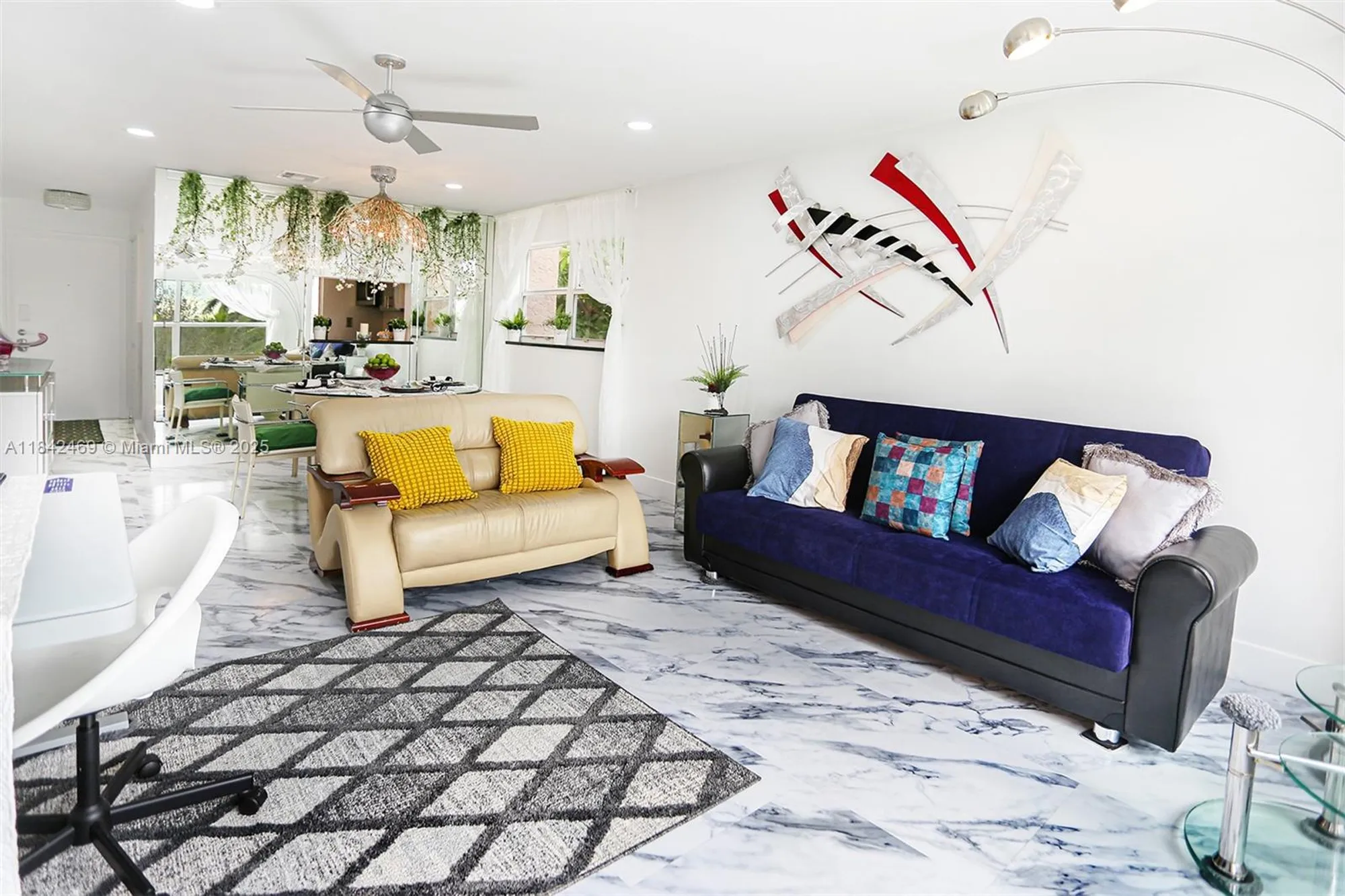 Property Slideshow image 5 of 35 | 6570 royal palm blvd 301j, Margate, FL, 33063
