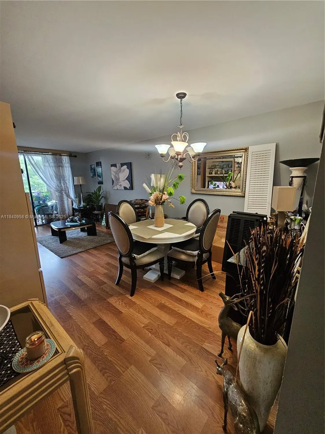 Property Slideshow image 2 of 12 | 901 colony point cir 408, Pembroke Pines, FL, 33026