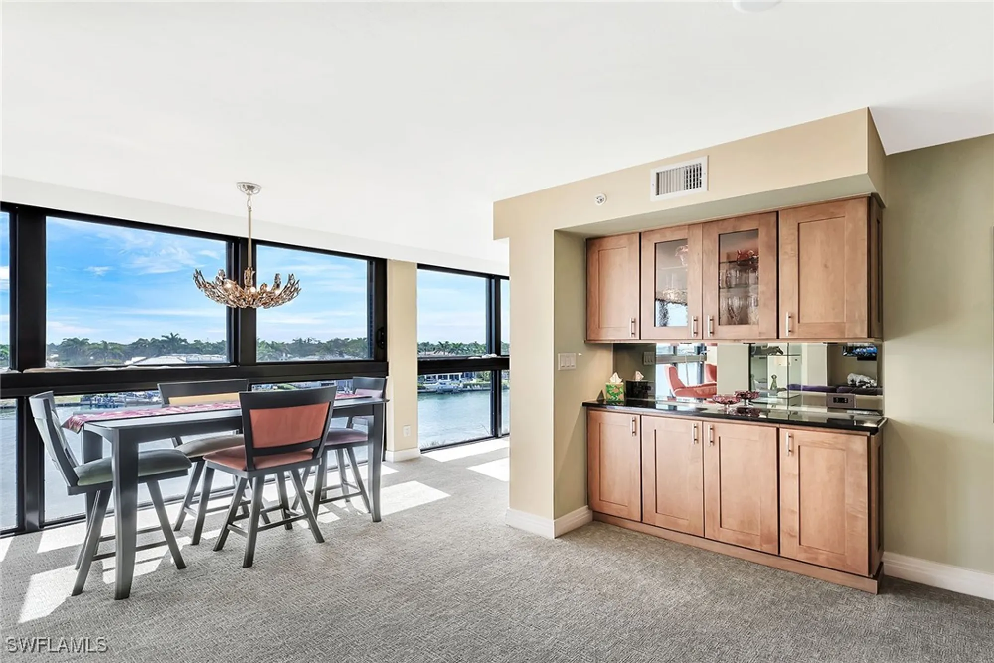 Property Slideshow image 15 of 47 | 2400 gulf shore blvd 502, Naples, FL, 34103