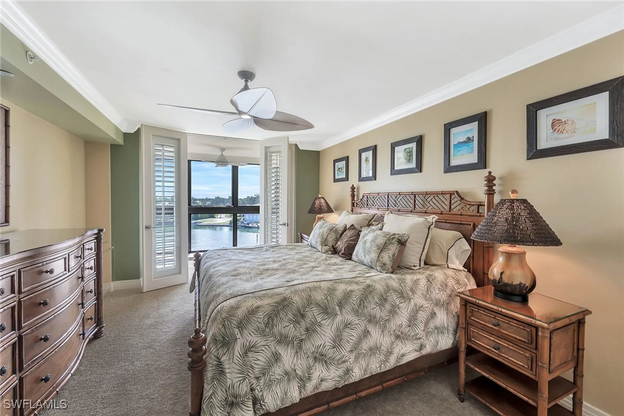 Property Slideshow image 26 of 47 | 2400 gulf shore blvd 502, Naples, FL, 34103