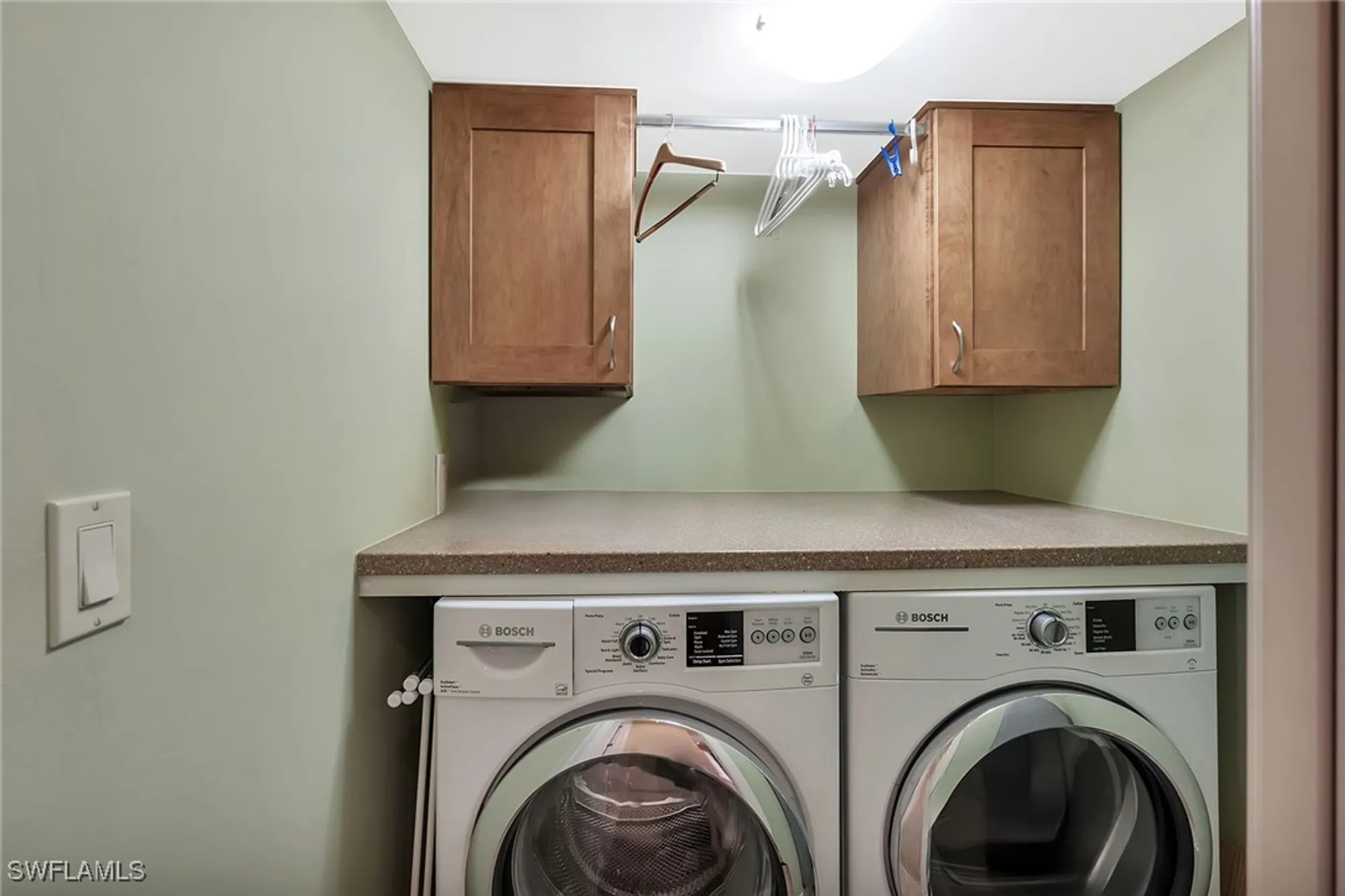 Property Slideshow image 29 of 47 | 2400 gulf shore blvd 502, Naples, FL, 34103