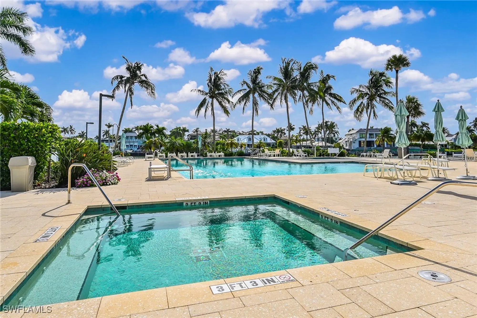 Property Slideshow image 39 of 47 | 2400 gulf shore blvd 502, Naples, FL, 34103