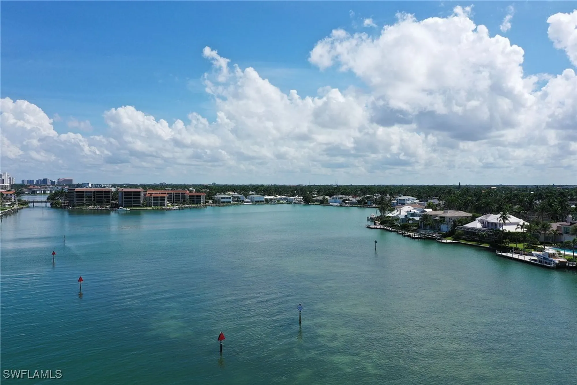 Property Slideshow image 31 of 47 | 2400 gulf shore blvd 502, Naples, FL, 34103