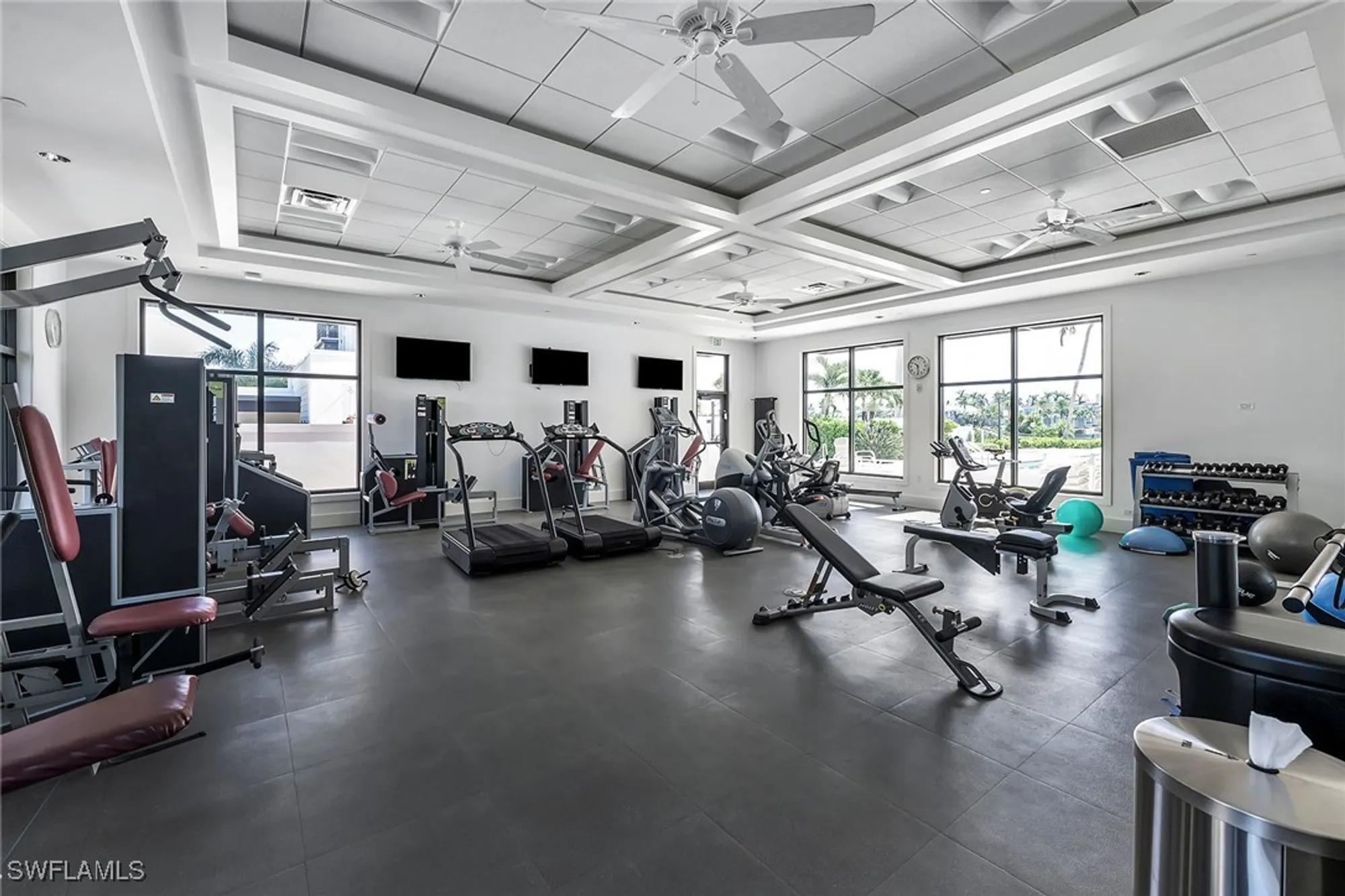 Property Slideshow image 44 of 47 | 2400 gulf shore blvd 502, Naples, FL, 34103