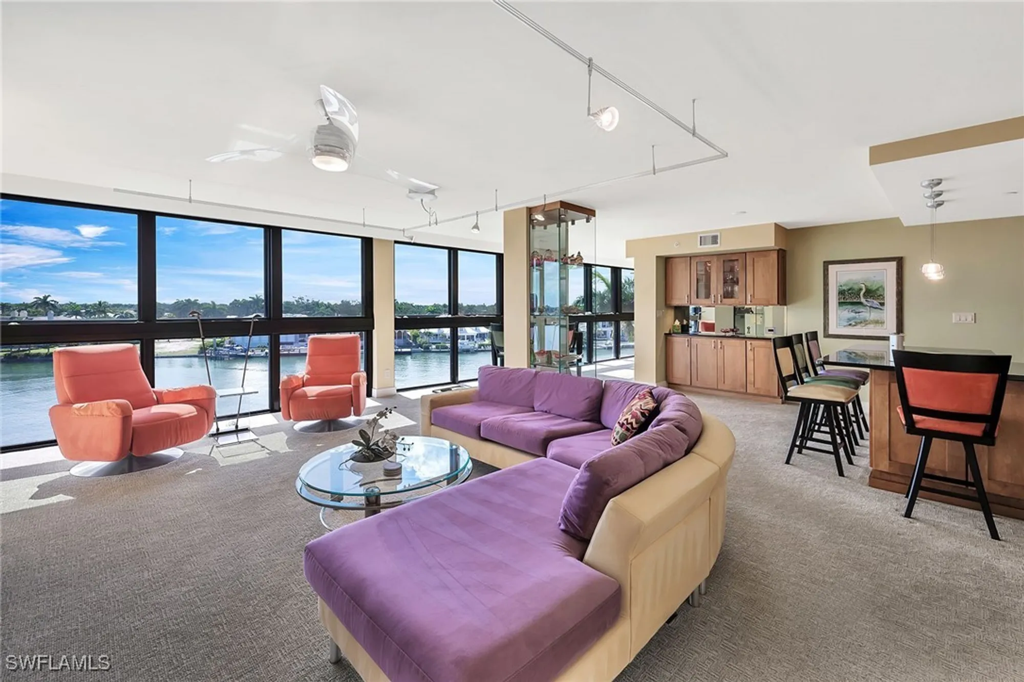 Property Slideshow image 4 of 47 | 2400 gulf shore blvd 502, Naples, FL, 34103