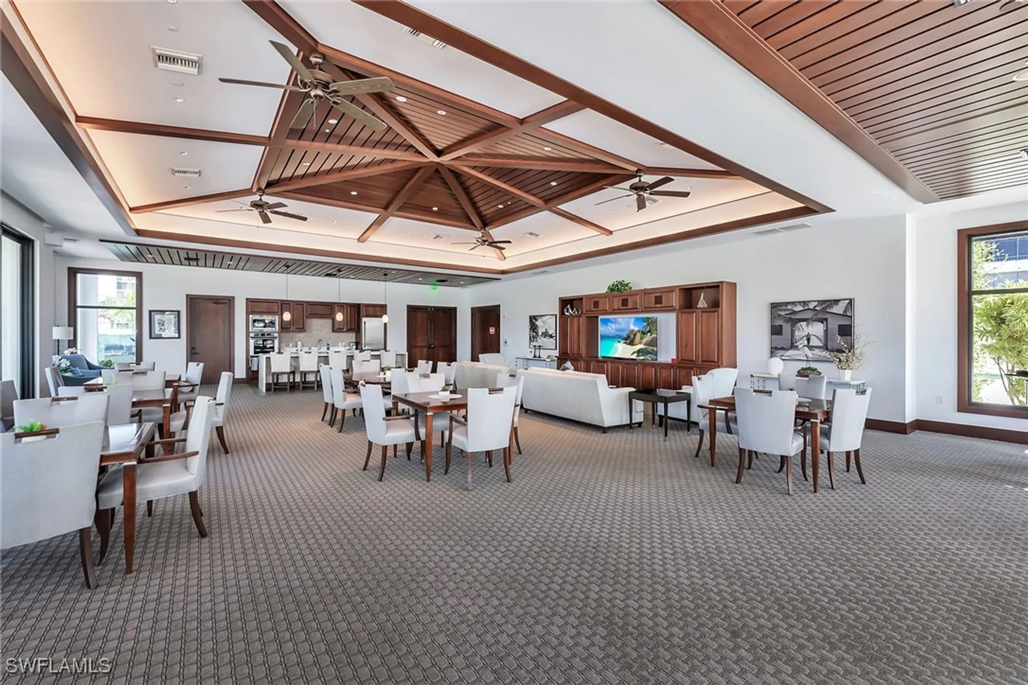 Property Slideshow image 42 of 47 | 2400 gulf shore blvd 502, Naples, FL, 34103