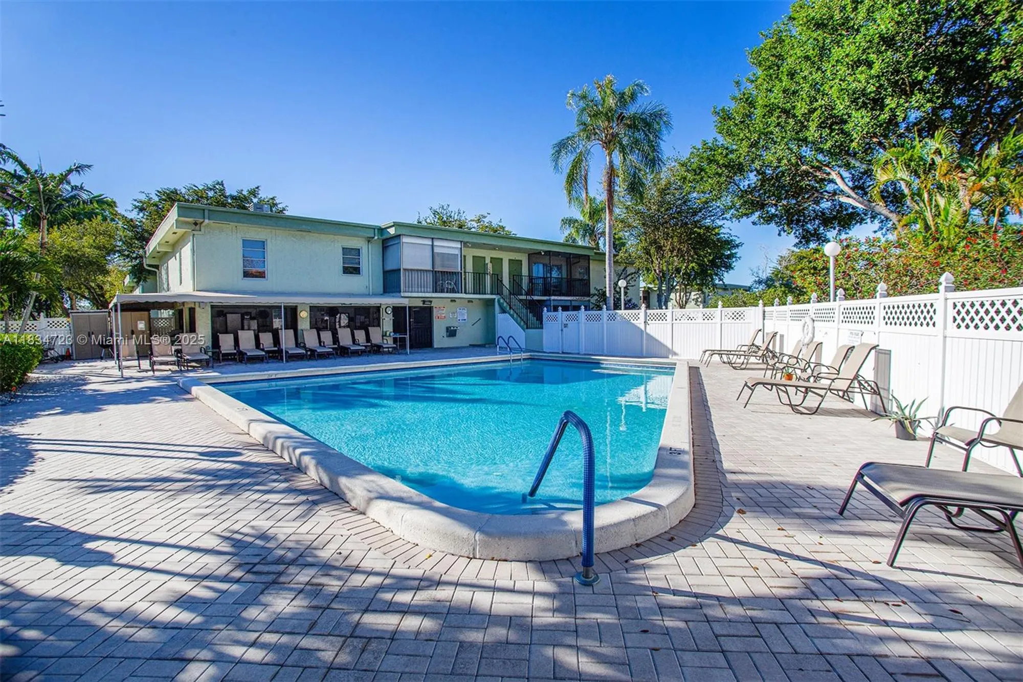 Property Slideshow image 28 of 34 | 7527 s oriole blvd apt 101, Delray Beach, FL, 33446