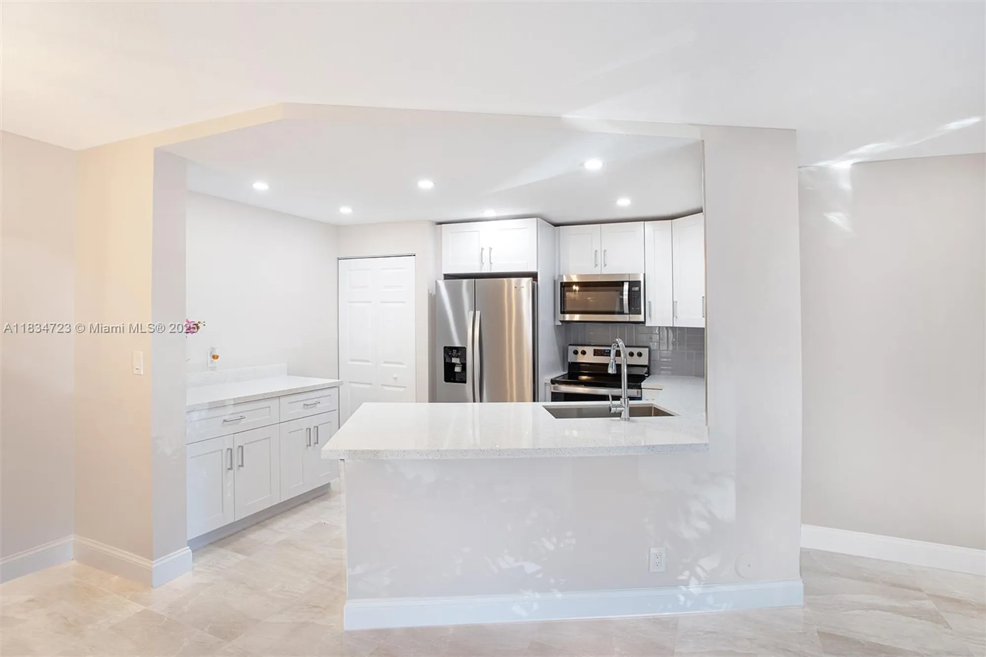 Property Slideshow image 5 of 34 | 7527 s oriole blvd apt 101, Delray Beach, FL, 33446