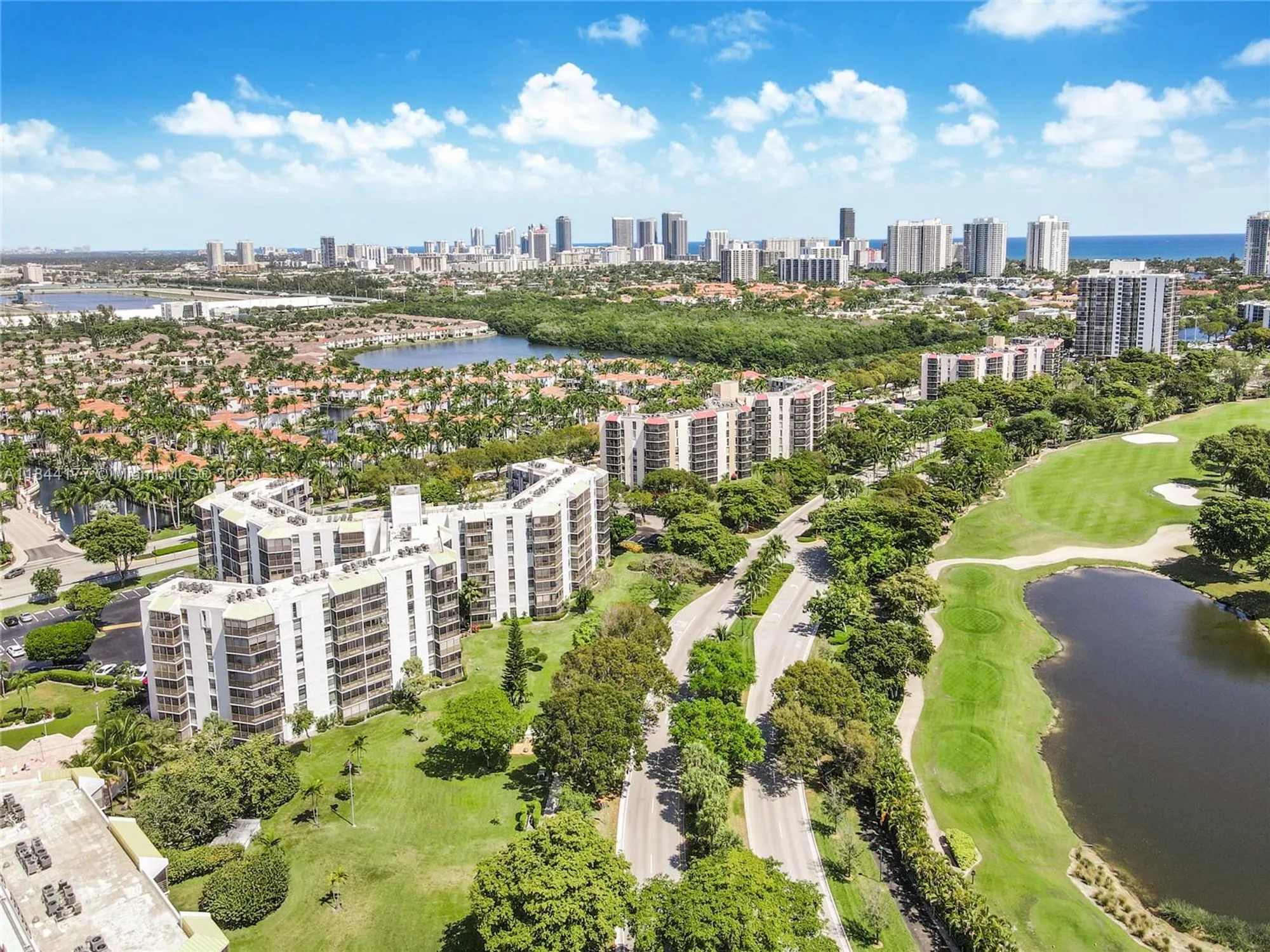 Property Slideshow image 17 of 20 | 20500 w country club dr 517, Aventura, FL, 33180