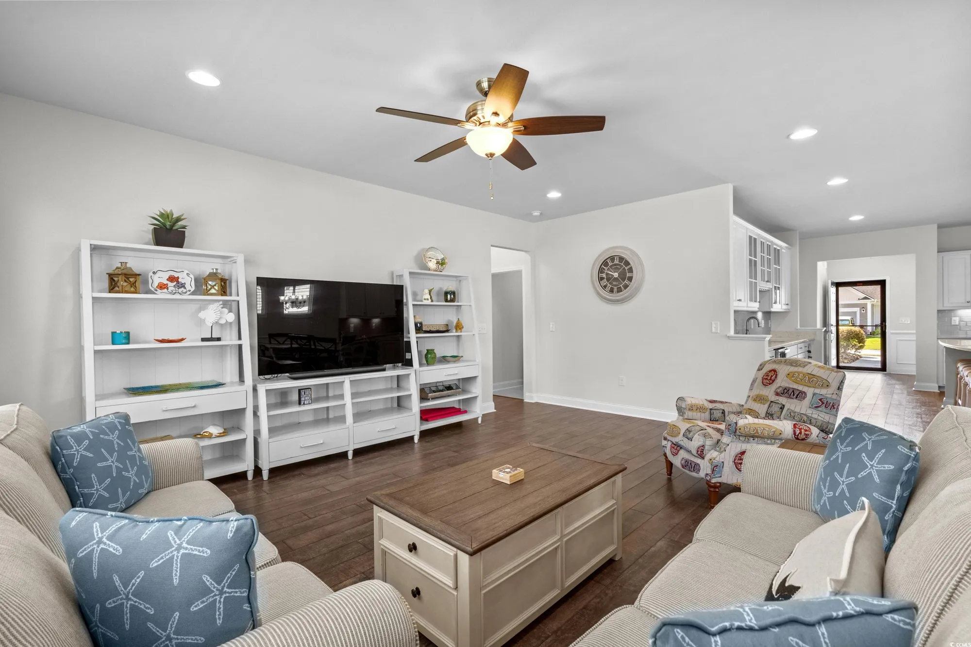 Property Slideshow image 8 of 35 | 4529 weekly dr, Myrtle Beach, SC, 29579