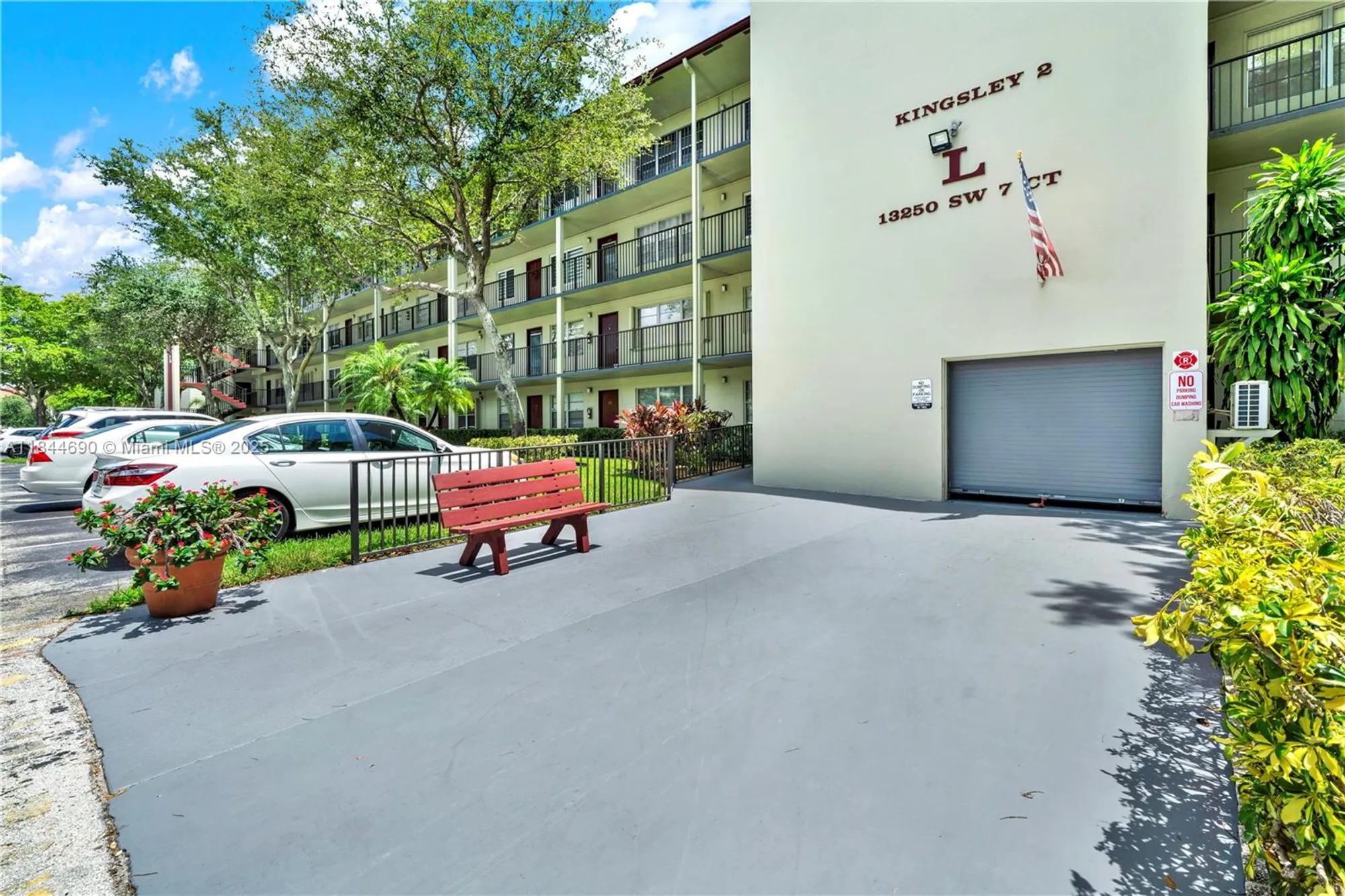 Property Slideshow image 16 of 18 | 13250 sw 7th ct 404l, Pembroke Pines, FL, 33027