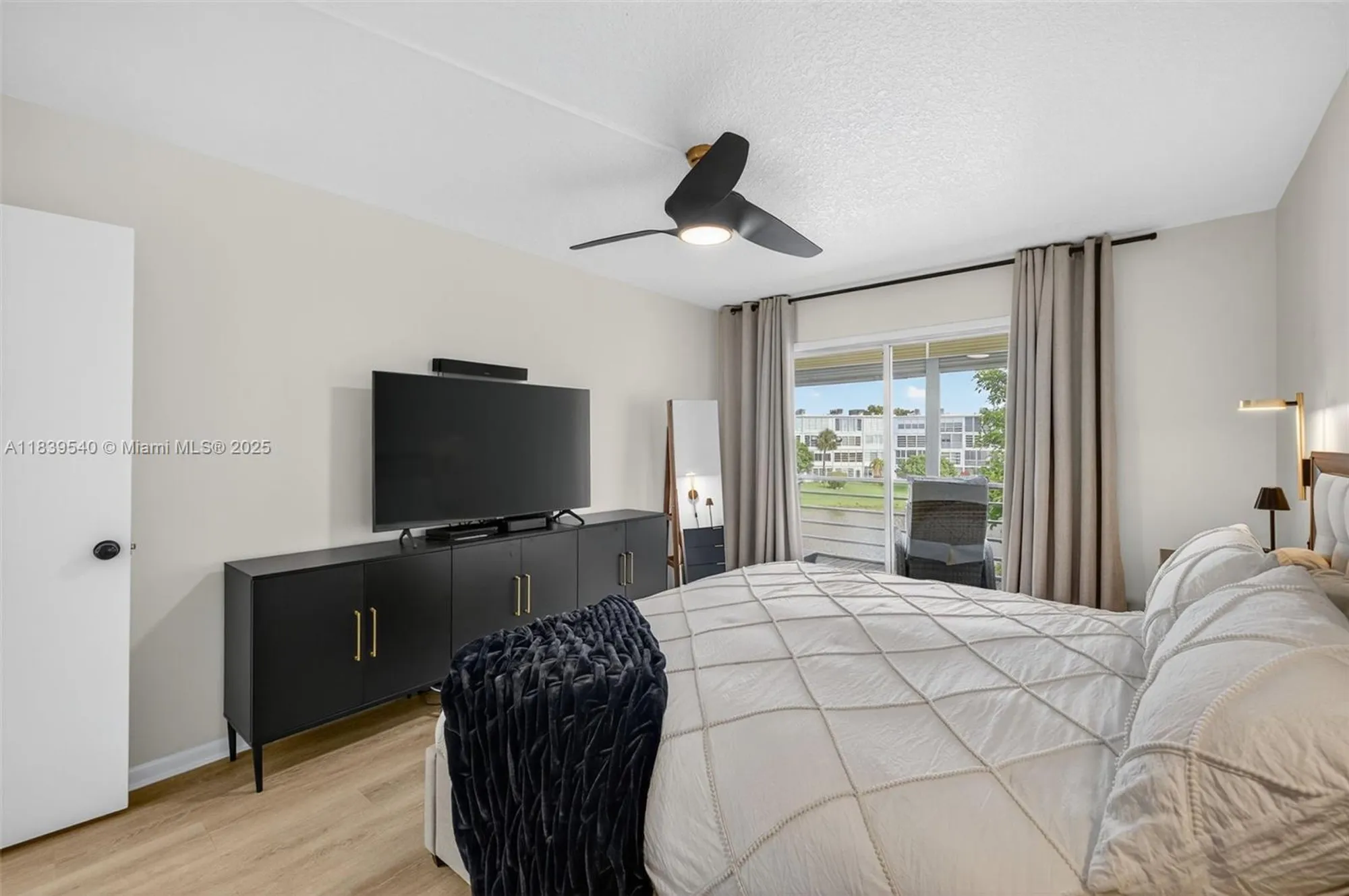 Property Slideshow image 18 of 44 | 3029 harwood d # 3029, Deerfield Beach, FL, 33442