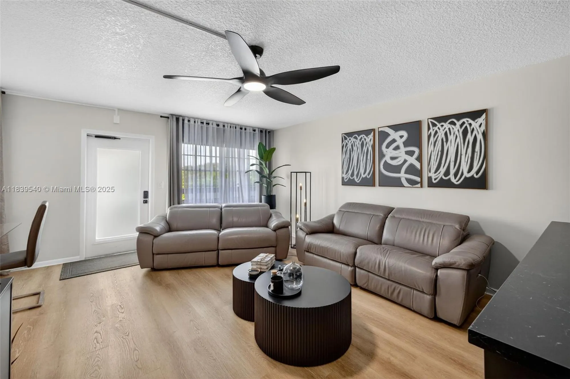 Property Slideshow image 12 of 44 | 3029 harwood d # 3029, Deerfield Beach, FL, 33442