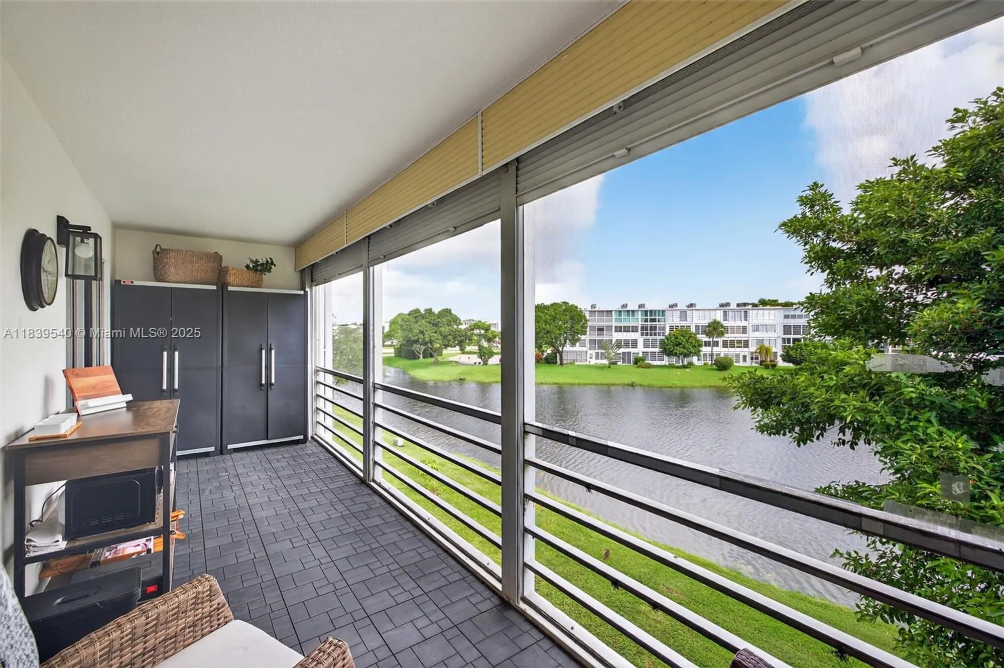 Property Slideshow image 24 of 44 | 3029 harwood d # 3029, Deerfield Beach, FL, 33442