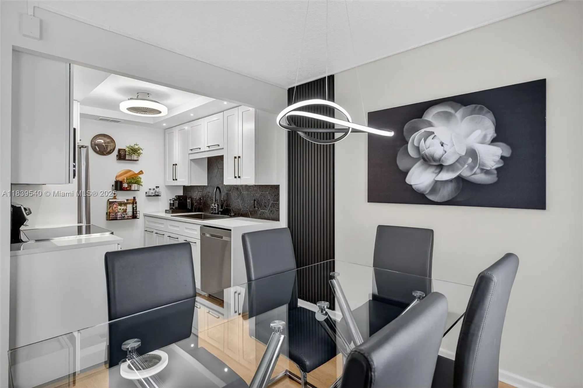 Property Slideshow image 4 of 44 | 3029 harwood d # 3029, Deerfield Beach, FL, 33442