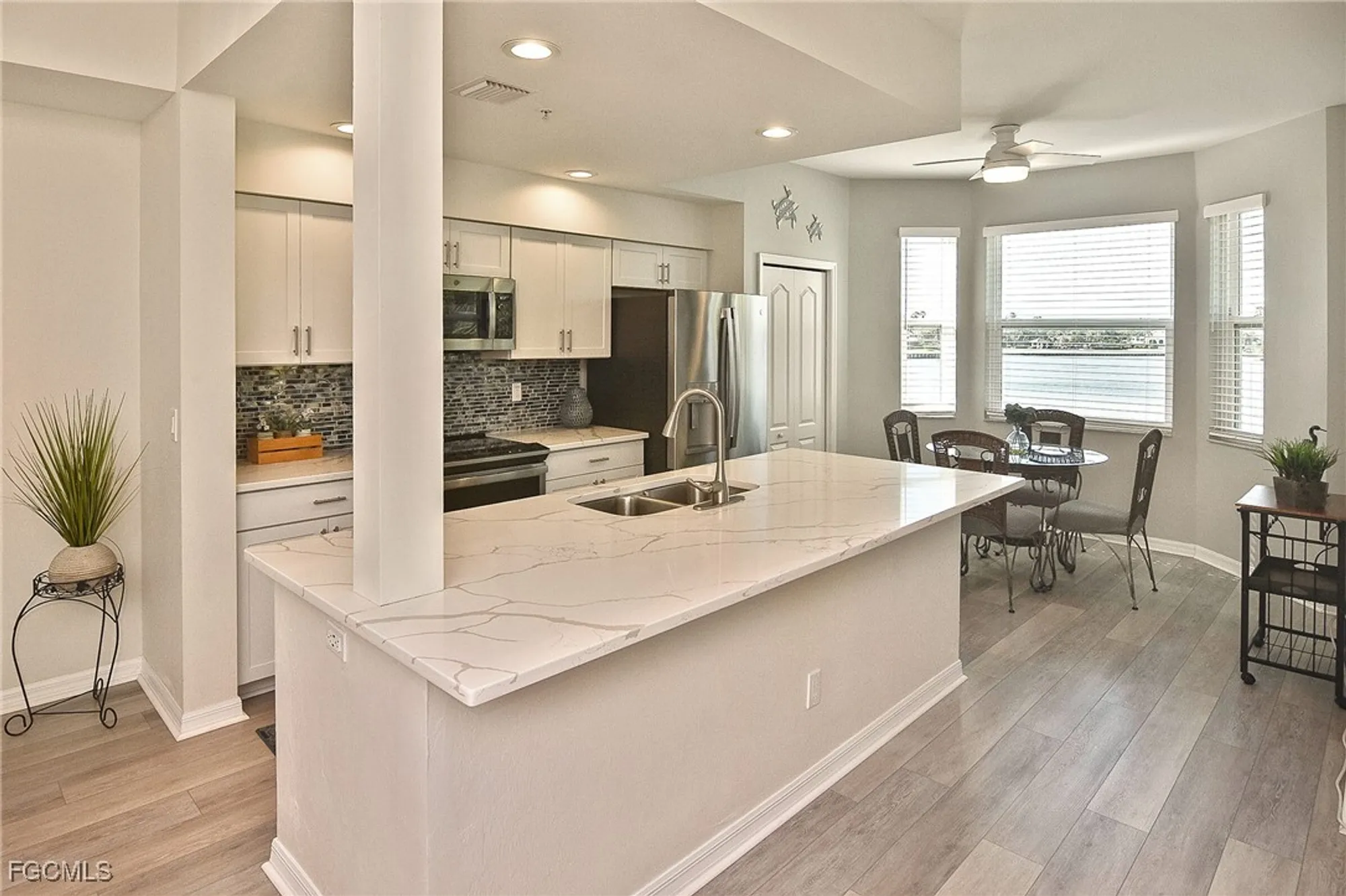 Property Slideshow image 18 of 50 | 8096 queen palm ln apt 226, Fort Myers, FL, 33966