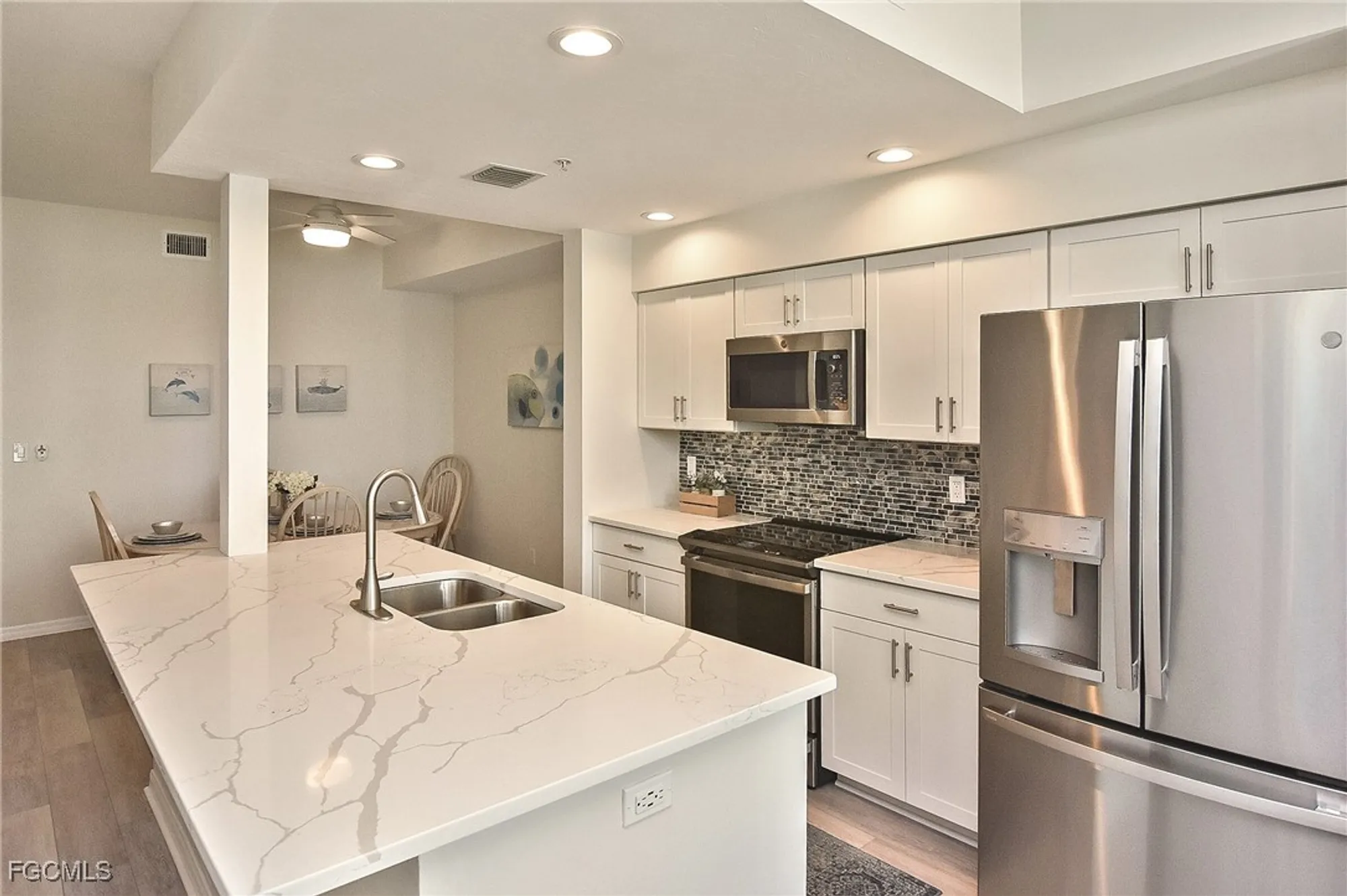 Property Slideshow image 23 of 50 | 8096 queen palm ln apt 226, Fort Myers, FL, 33966