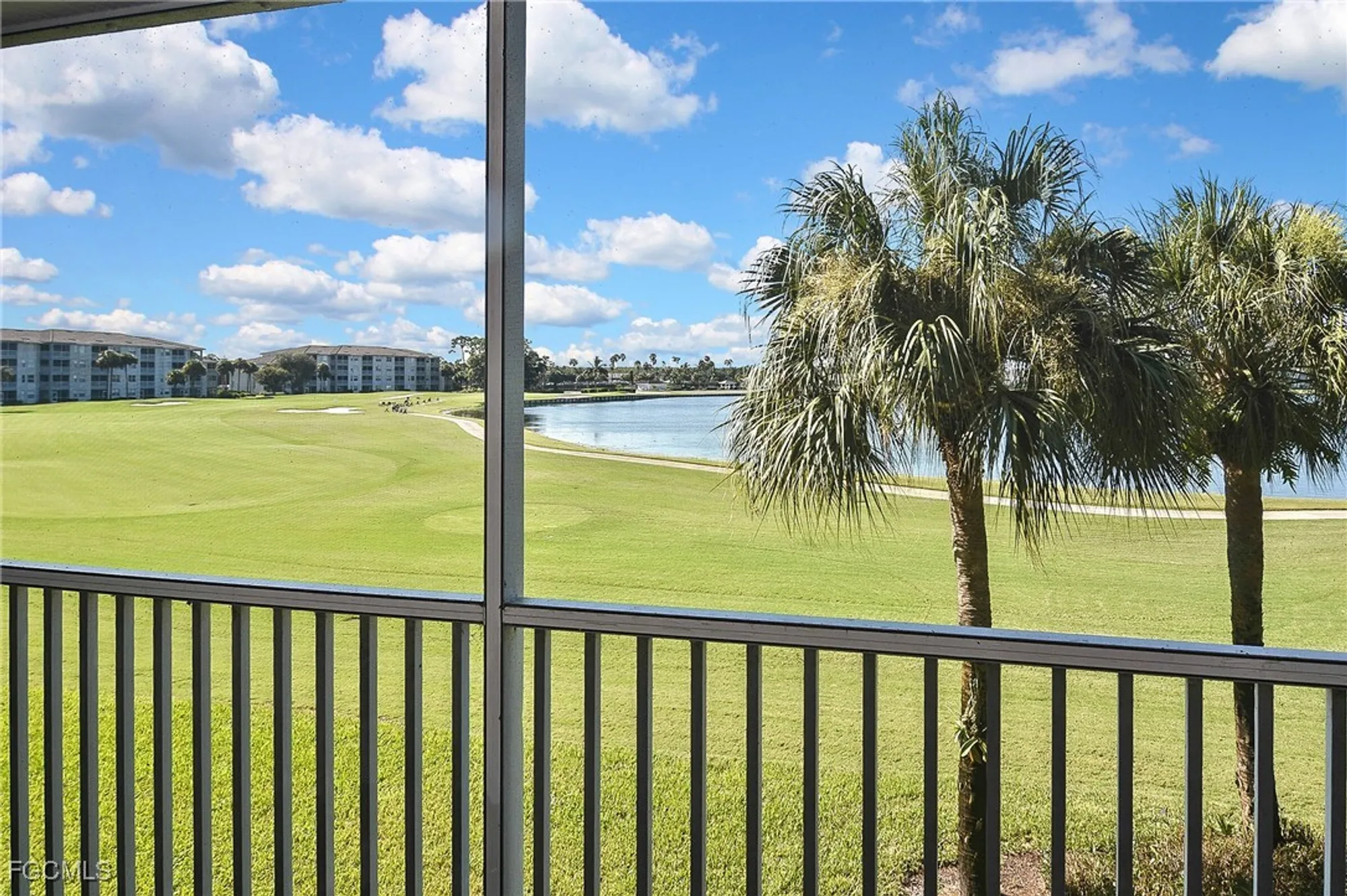 Property Slideshow image 33 of 50 | 8096 queen palm ln apt 226, Fort Myers, FL, 33966
