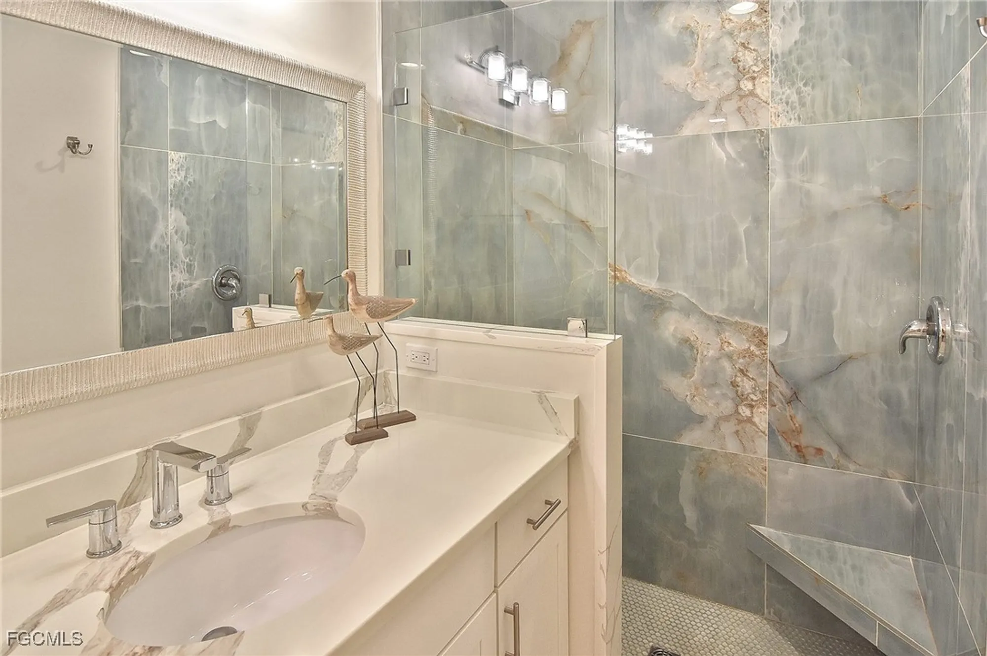 Property Slideshow image 4 of 50 | 8096 queen palm ln apt 226, Fort Myers, FL, 33966