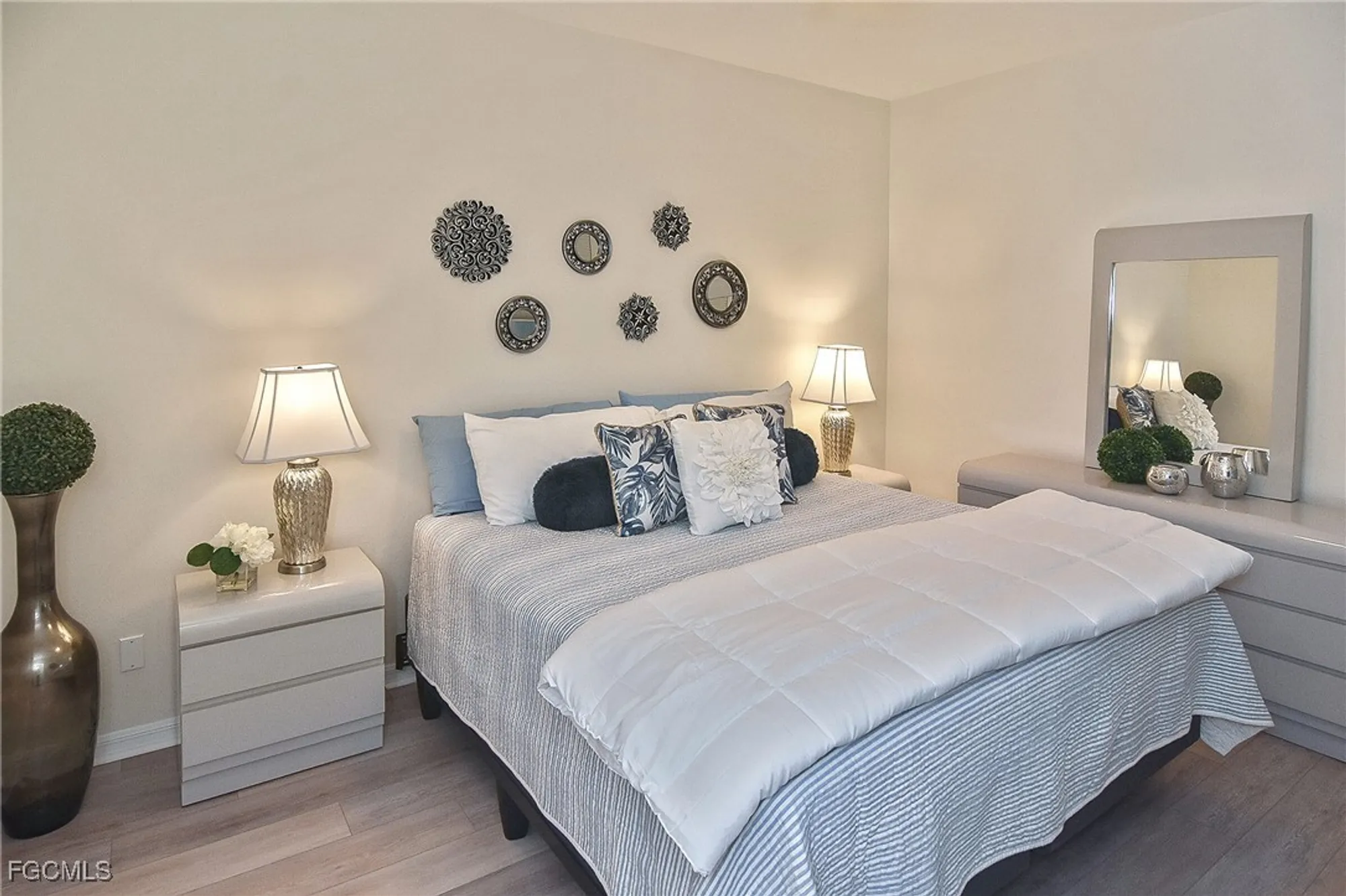 Property Slideshow image 6 of 50 | 8096 queen palm ln apt 226, Fort Myers, FL, 33966