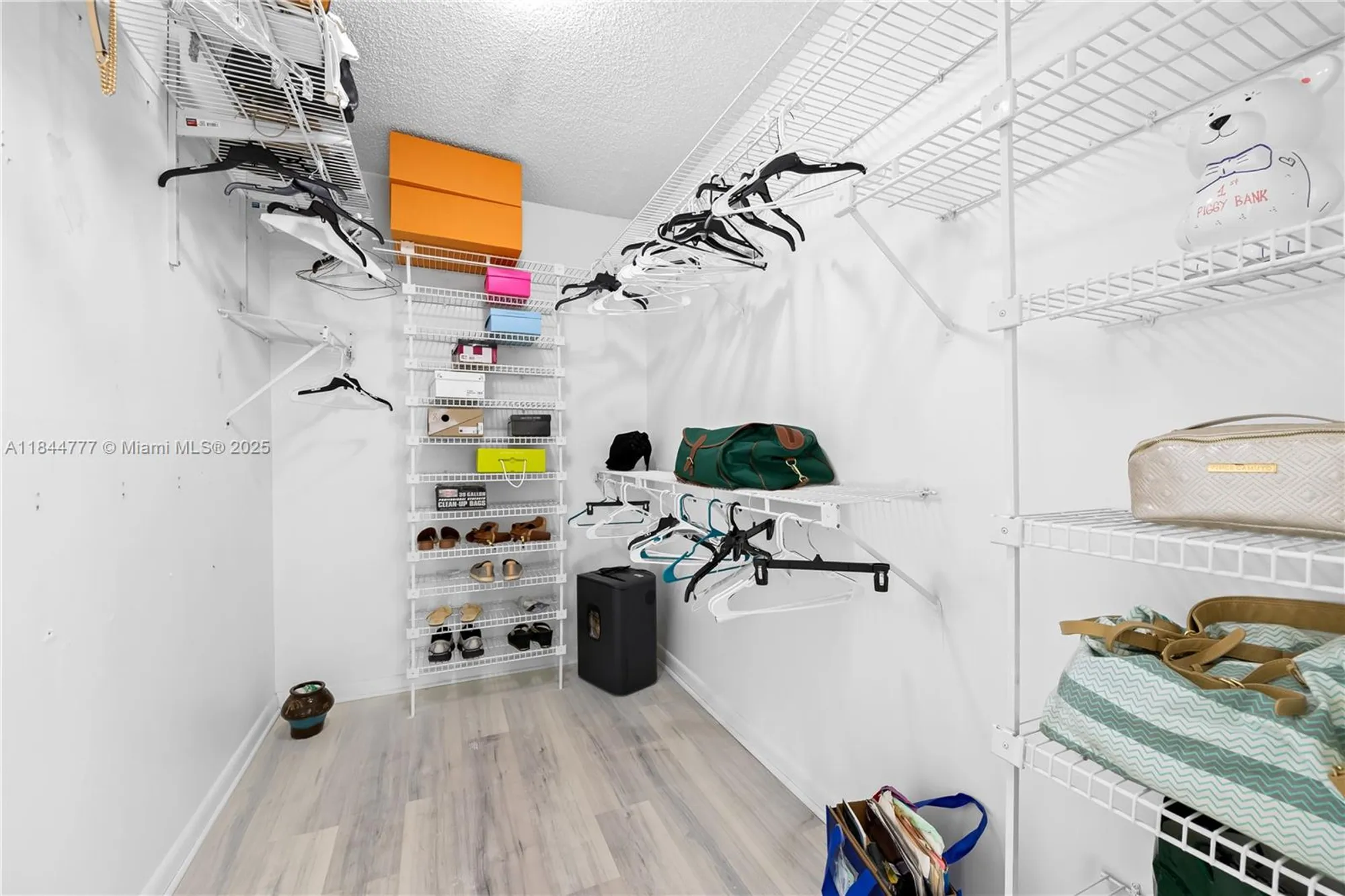 Property Slideshow image 11 of 18 | 4970 e sabal palm blvd apt 309, Tamarac, FL, 33319