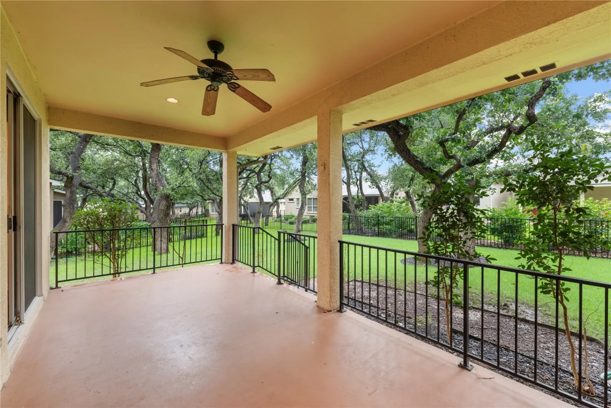 Property Slideshow image 21 of 24 | 125 nighthawk way, Georgetown, TX, 78633