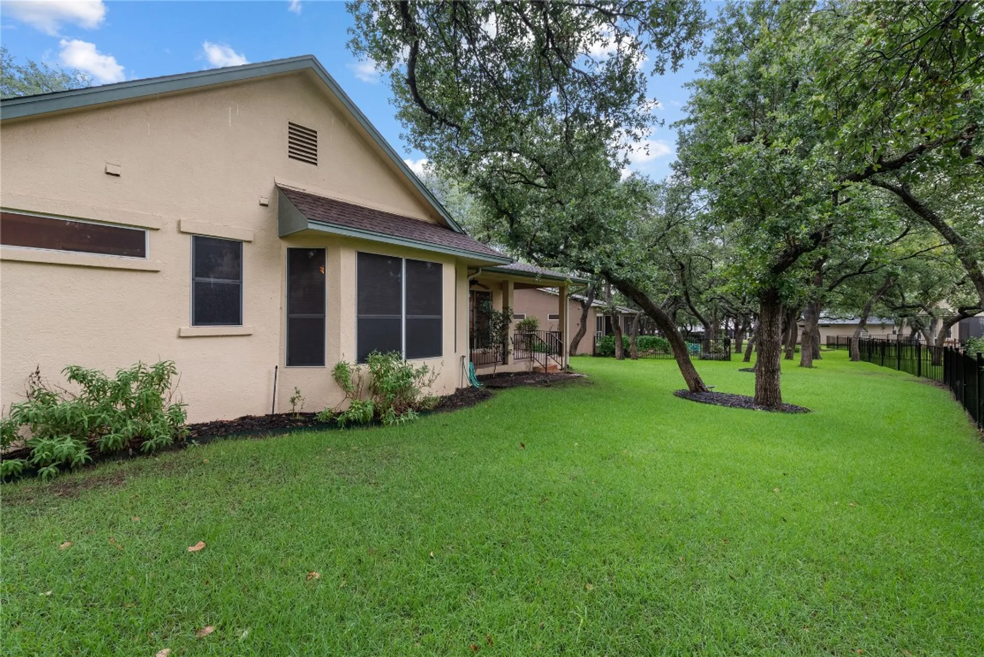 Property Slideshow image 23 of 24 | 125 nighthawk way, Georgetown, TX, 78633