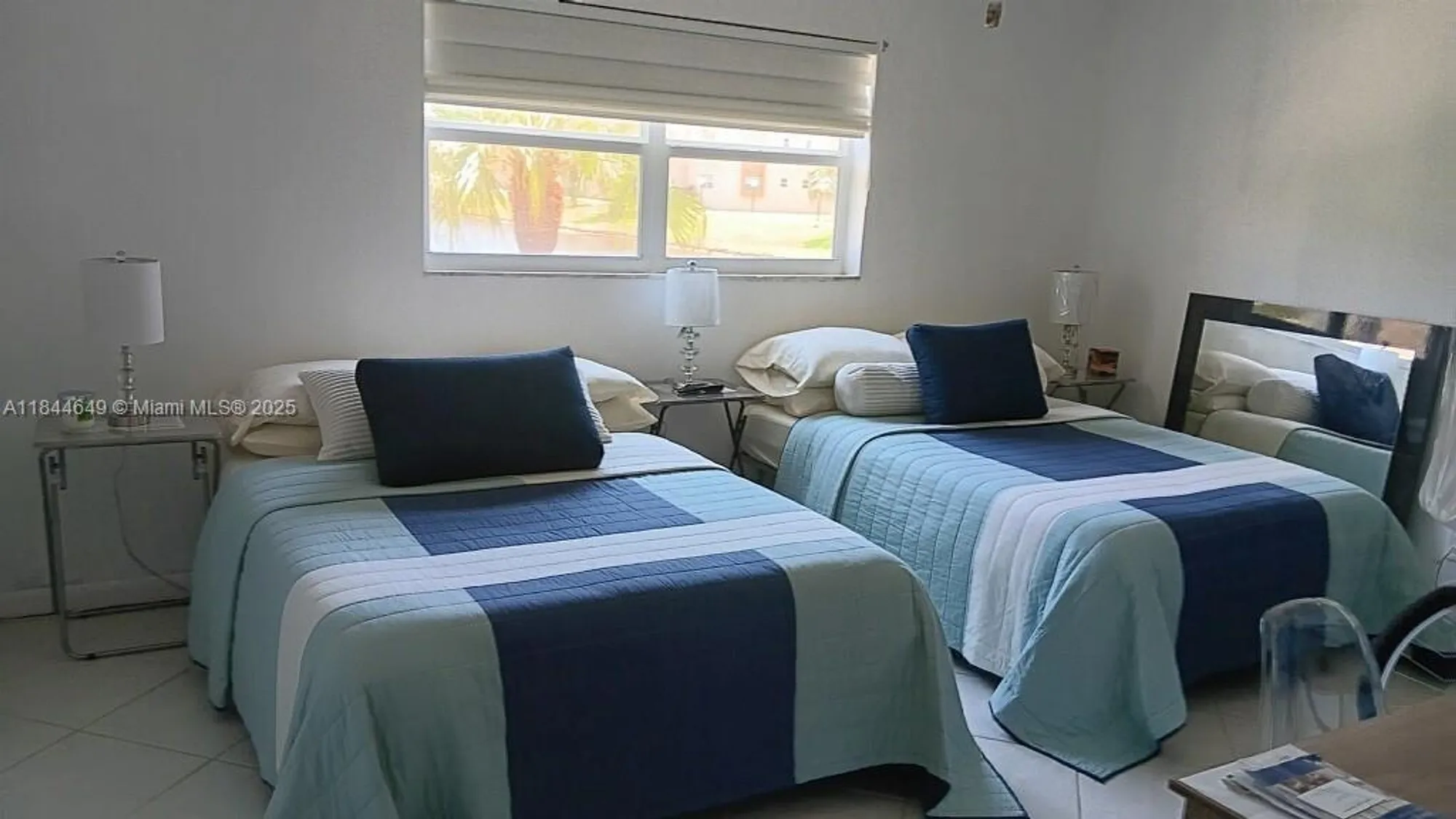 Property Slideshow image 12 of 20 | 1025 se 4th ave 106, Dania Beach, FL, 33004