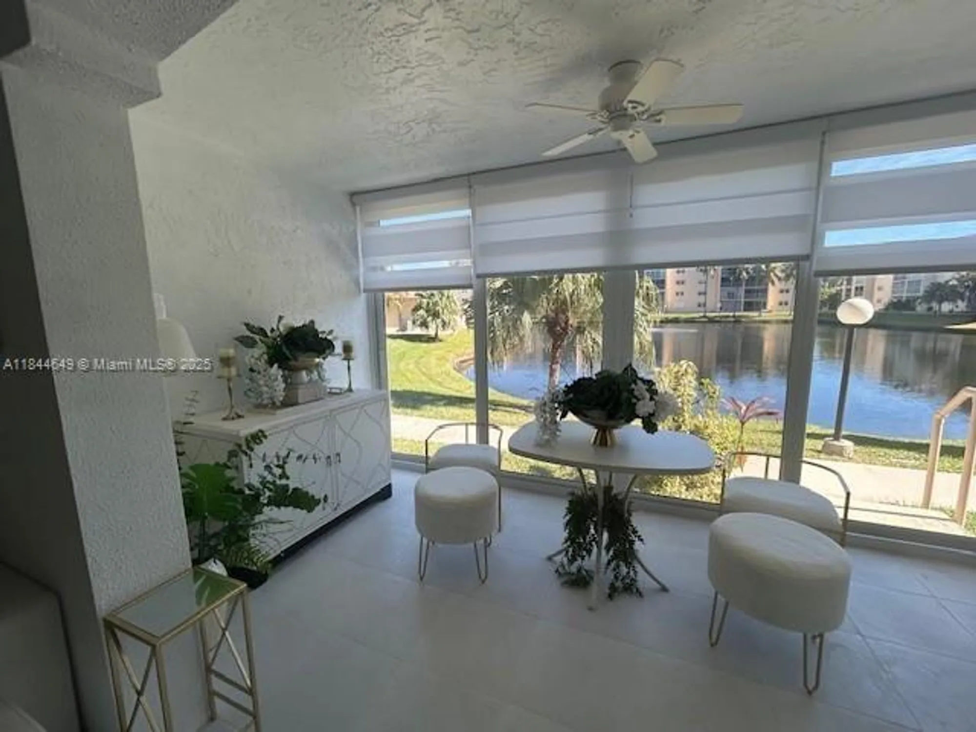 Property Slideshow image 6 of 20 | 1025 se 4th ave 106, Dania Beach, FL, 33004