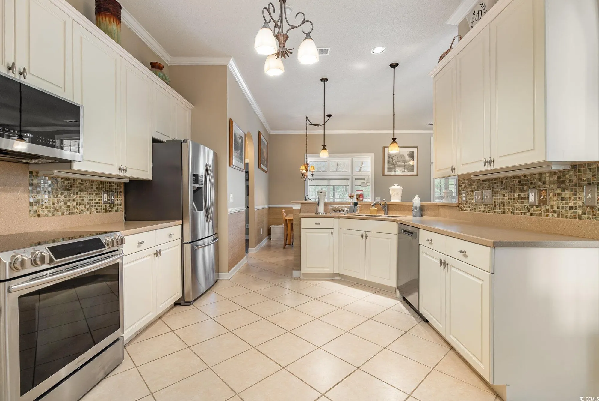 Property Slideshow image 16 of 40 | 1004 addington ct, Murrells Inlet, SC, 29576