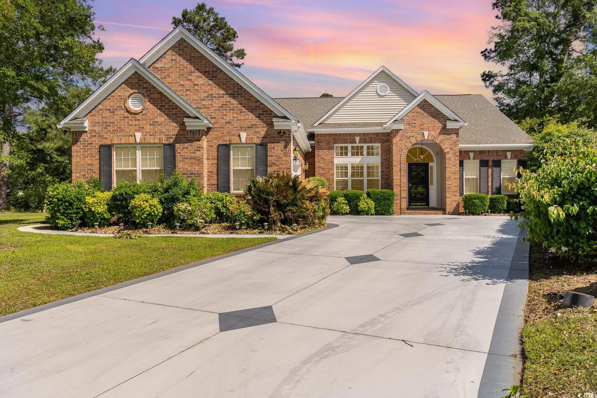 Property Slideshow image 2 of 40 | 1004 addington ct, Murrells Inlet, SC, 29576