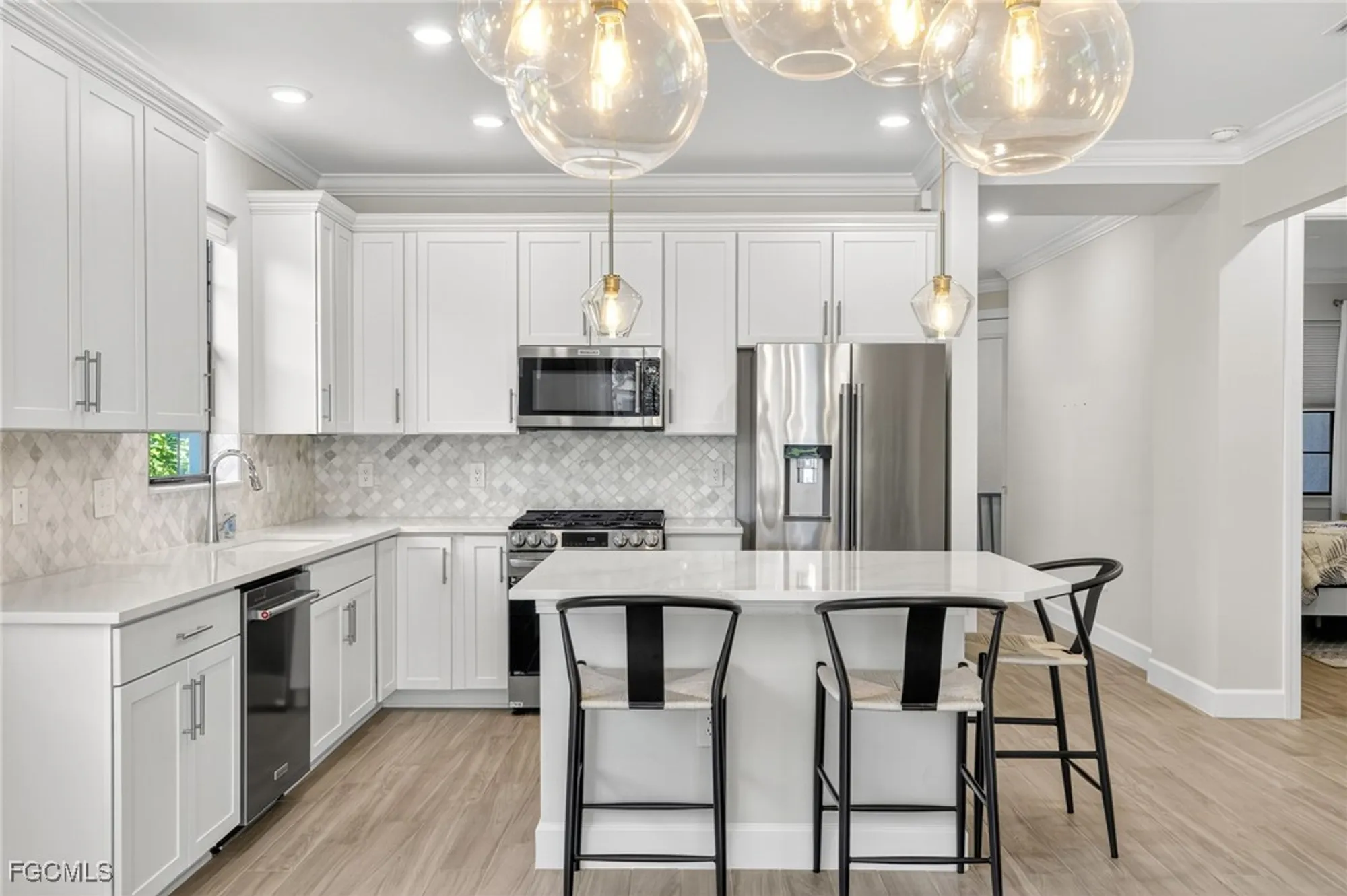 Property Slideshow image 8 of 50 | 17333 corsini dr, Fort Myers, FL, 33913